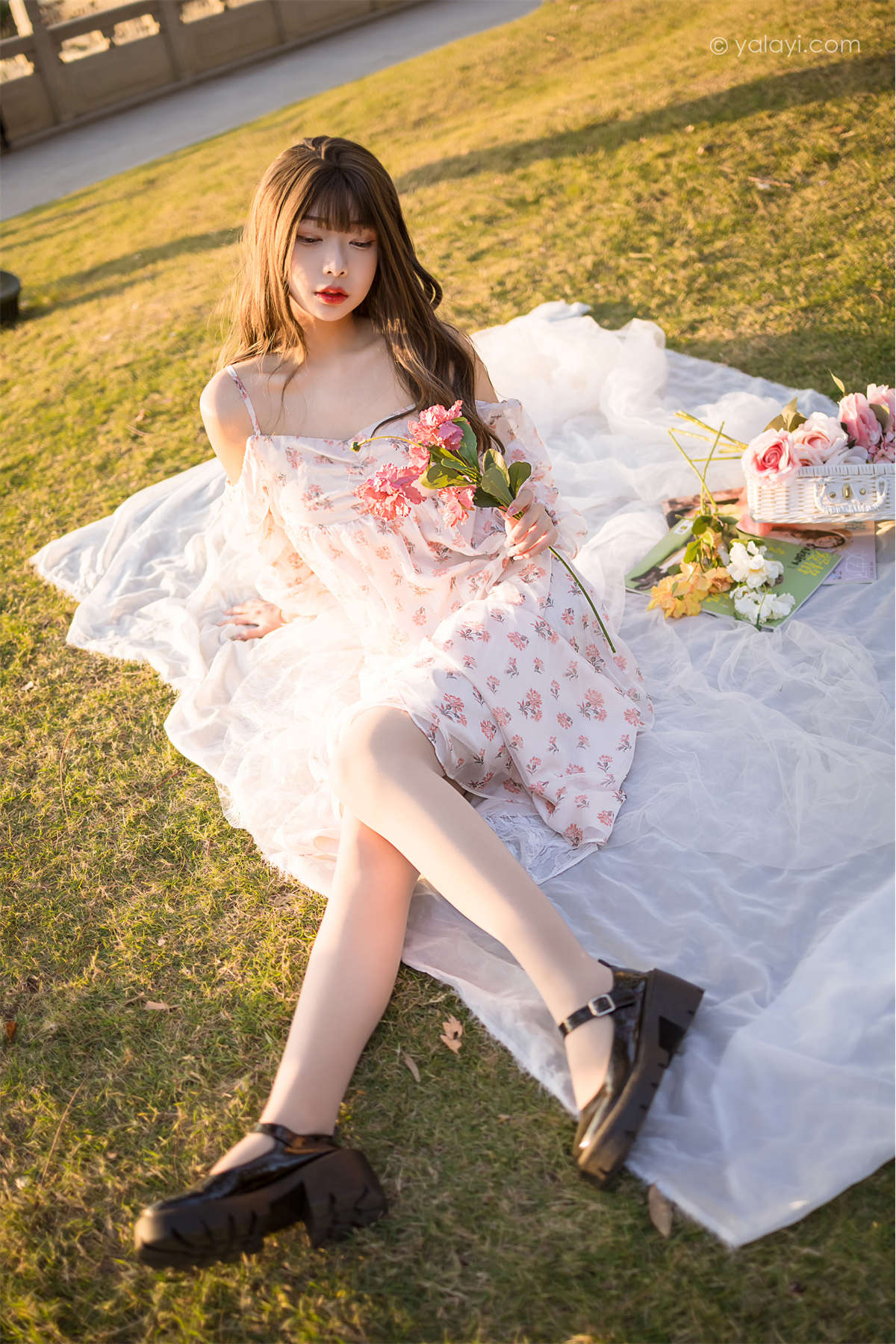 图片[2]-YALAYI雅拉伊2022.02.16 NO.897 希望的阳光 阿禾-日更街拍