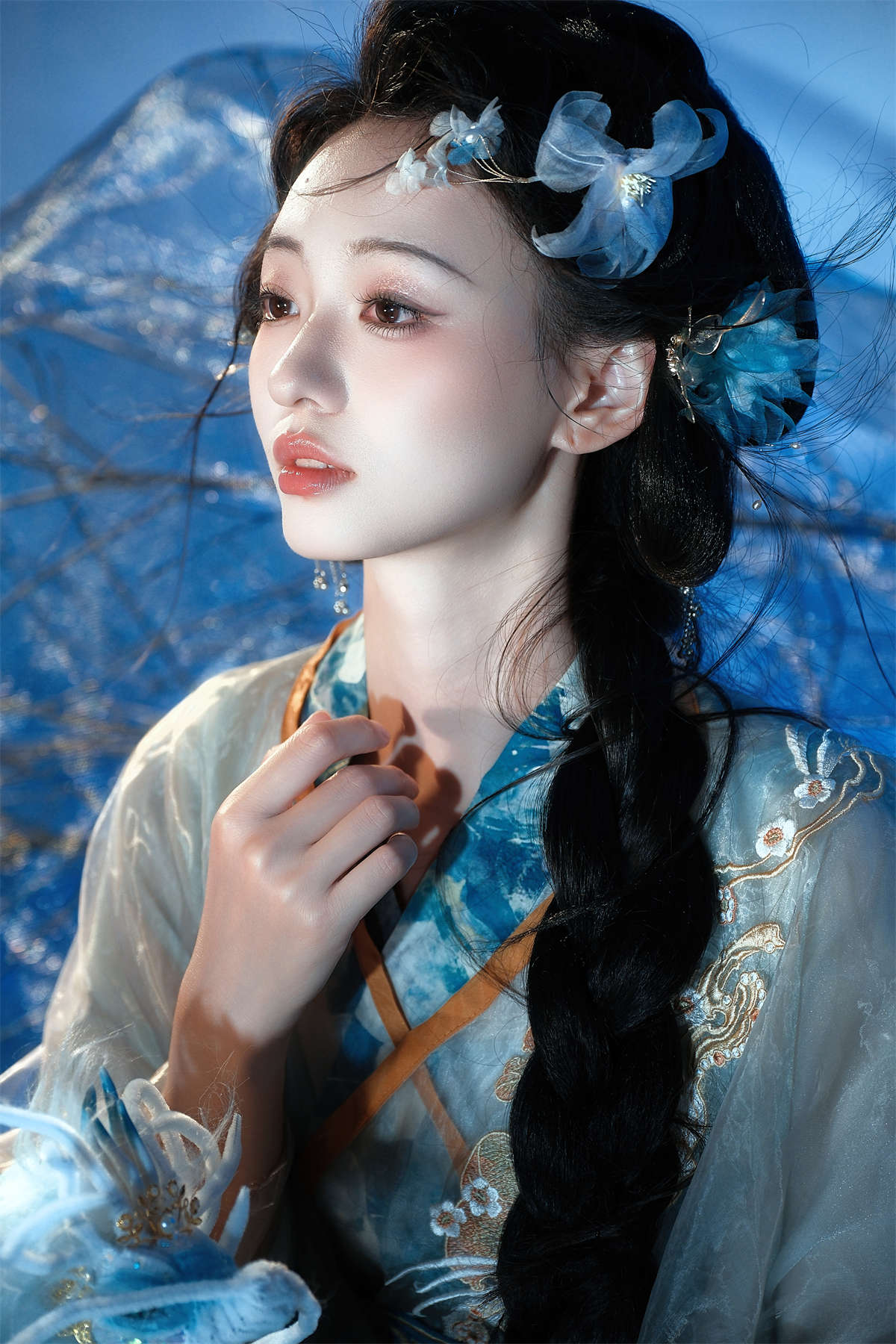 YITUYU艺图语 2025.01.02 蓝龙 小羊爱干饭插图1