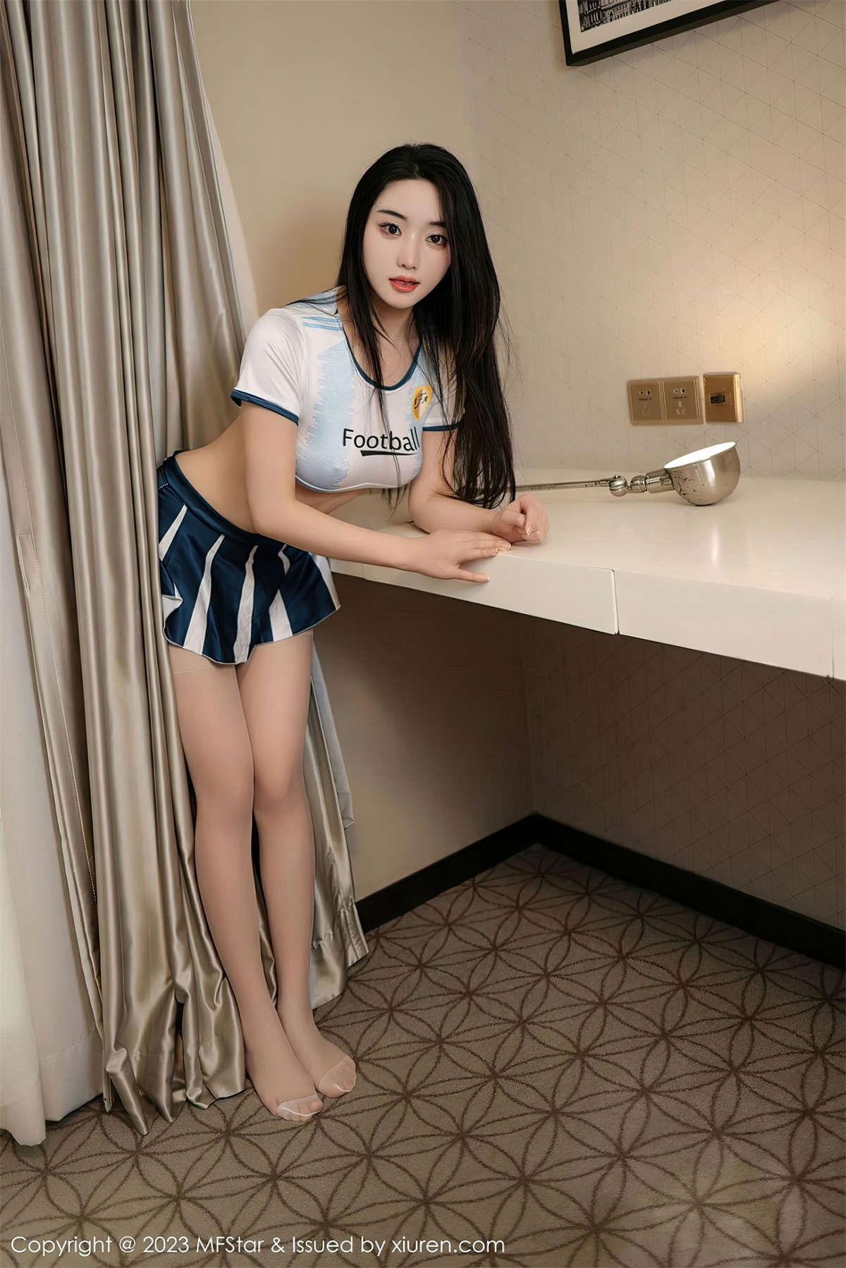 图片[2]-MFStar范模学院 2023.04.03 Vol.602 汐汐爱吃草莓-日更街拍