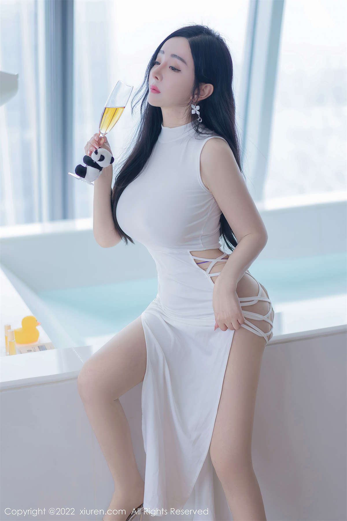 Xiuren秀人网 2022.04.12 NO.4855 允爾-日更街拍