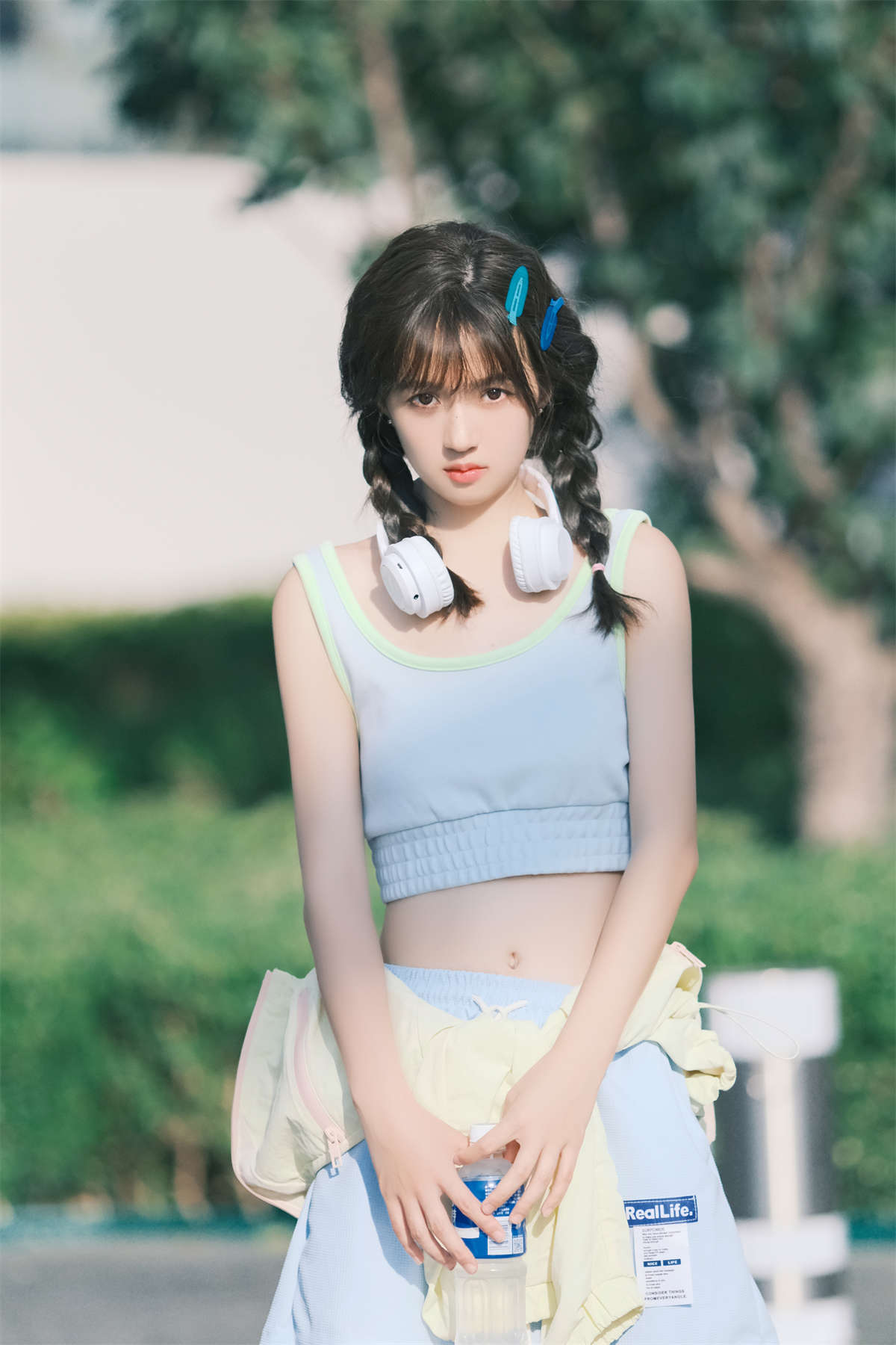 YITUYU艺图语 2023.08.07 世界约好一起逛 阿悦插图1