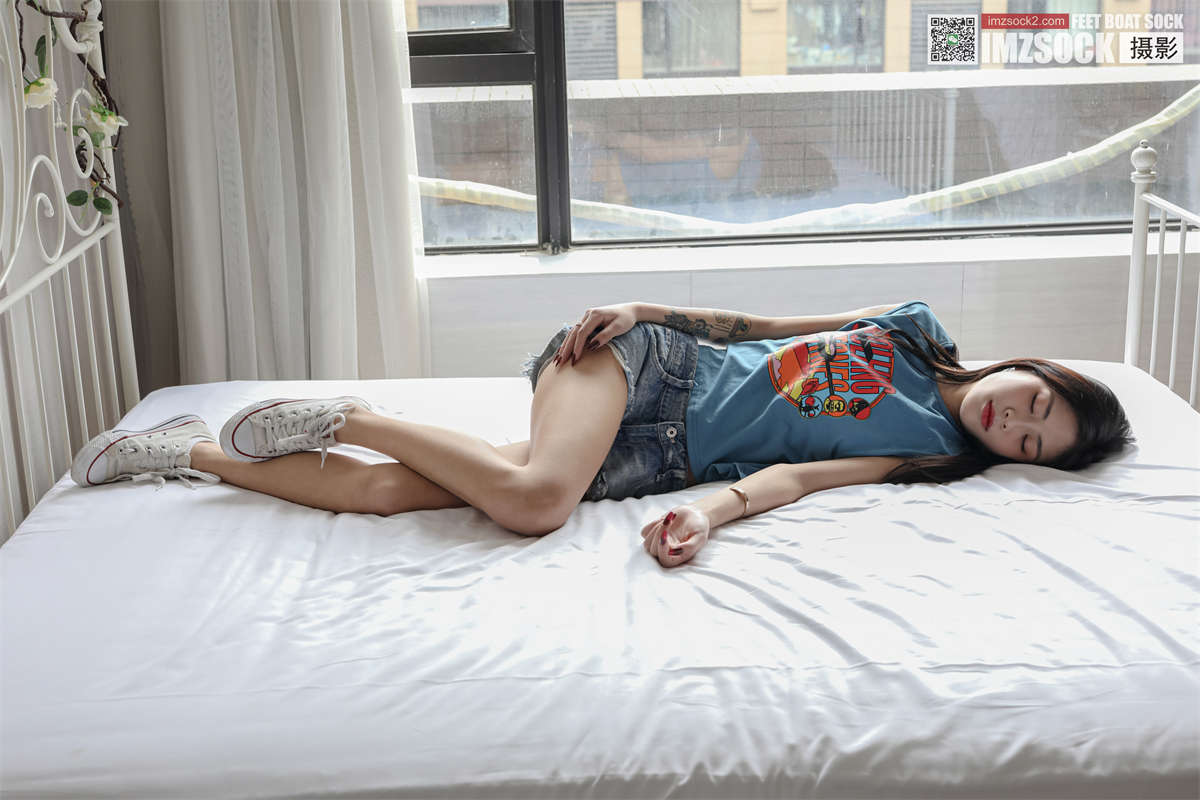 MZSOCK-2022 No.017 安娜-日更街拍