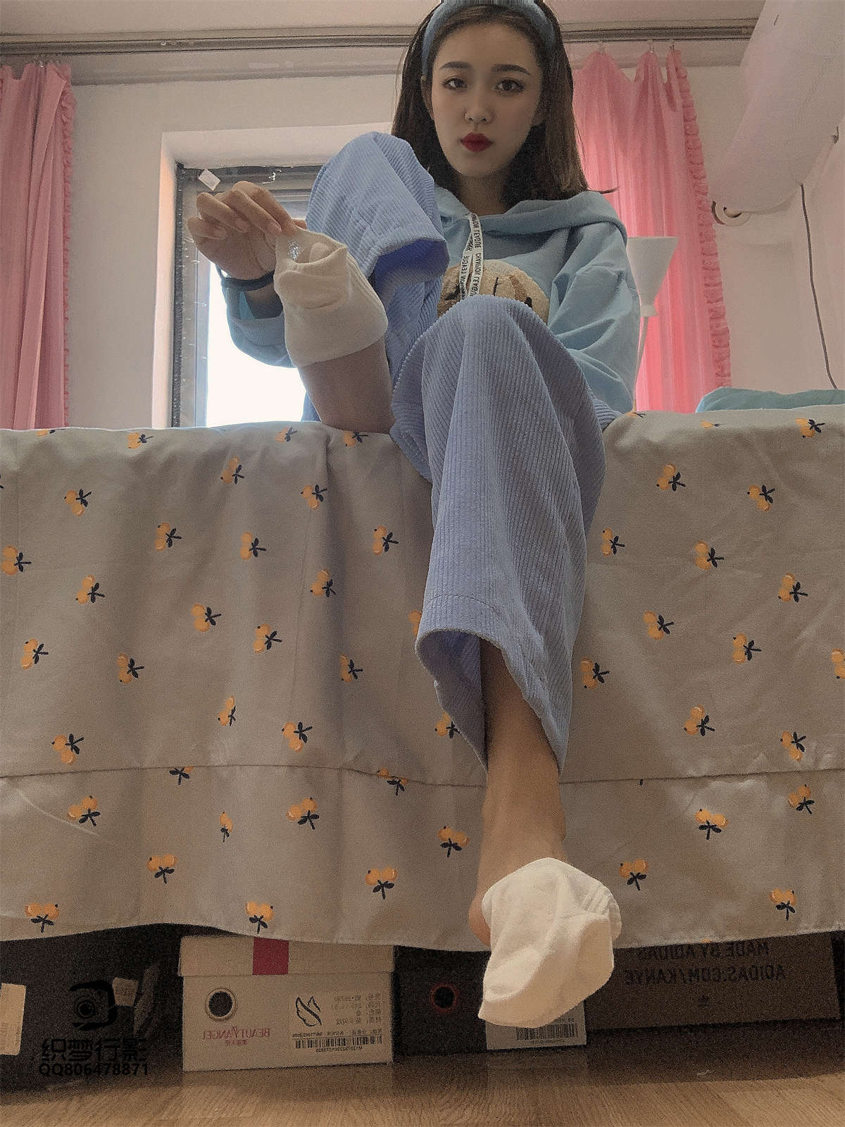 图片[2]-织梦行影摄影作品 第059期 白袜帆布鞋-日更街拍