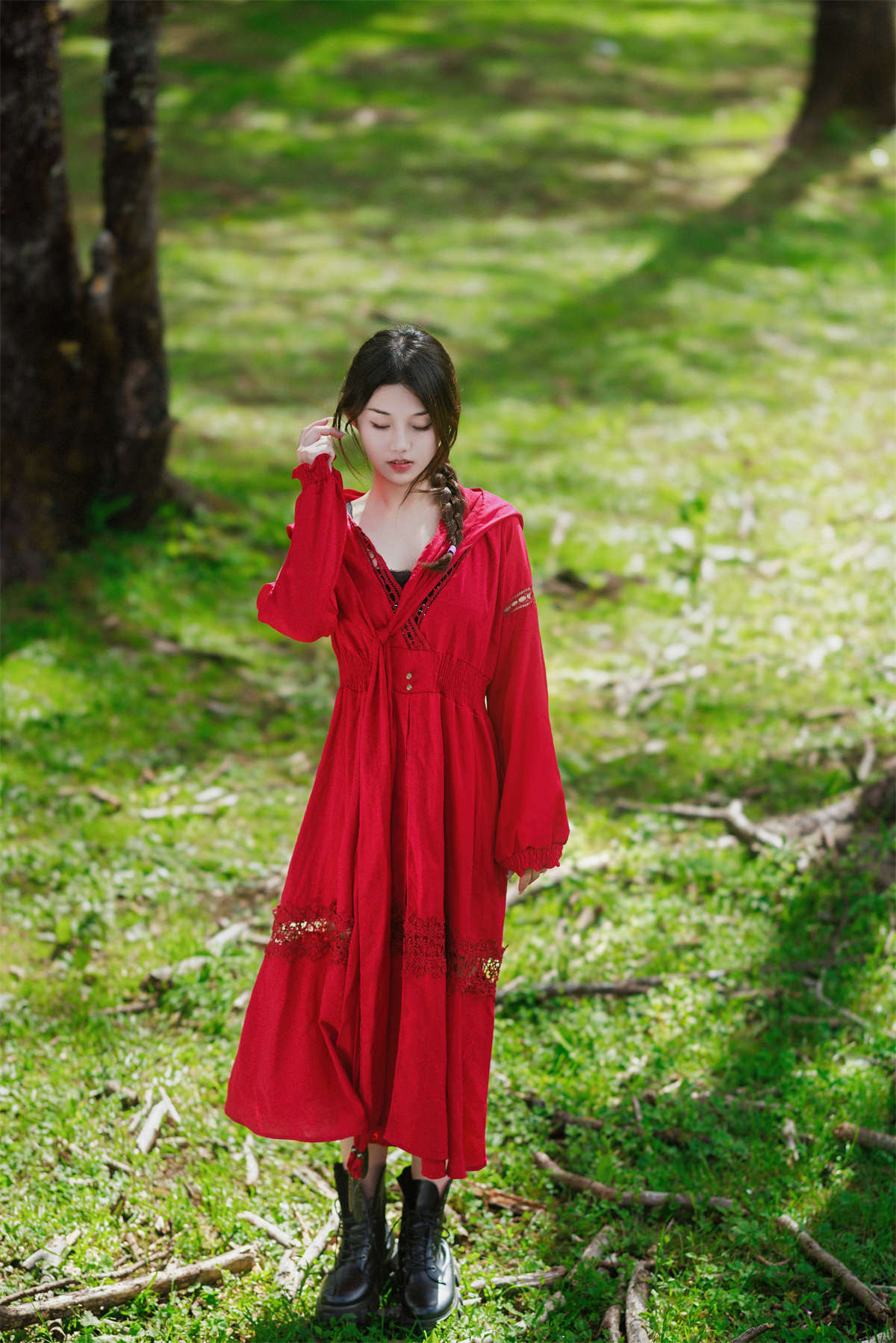 YITUYU艺图语 2023.08.07 异域森林 裴同学插图1