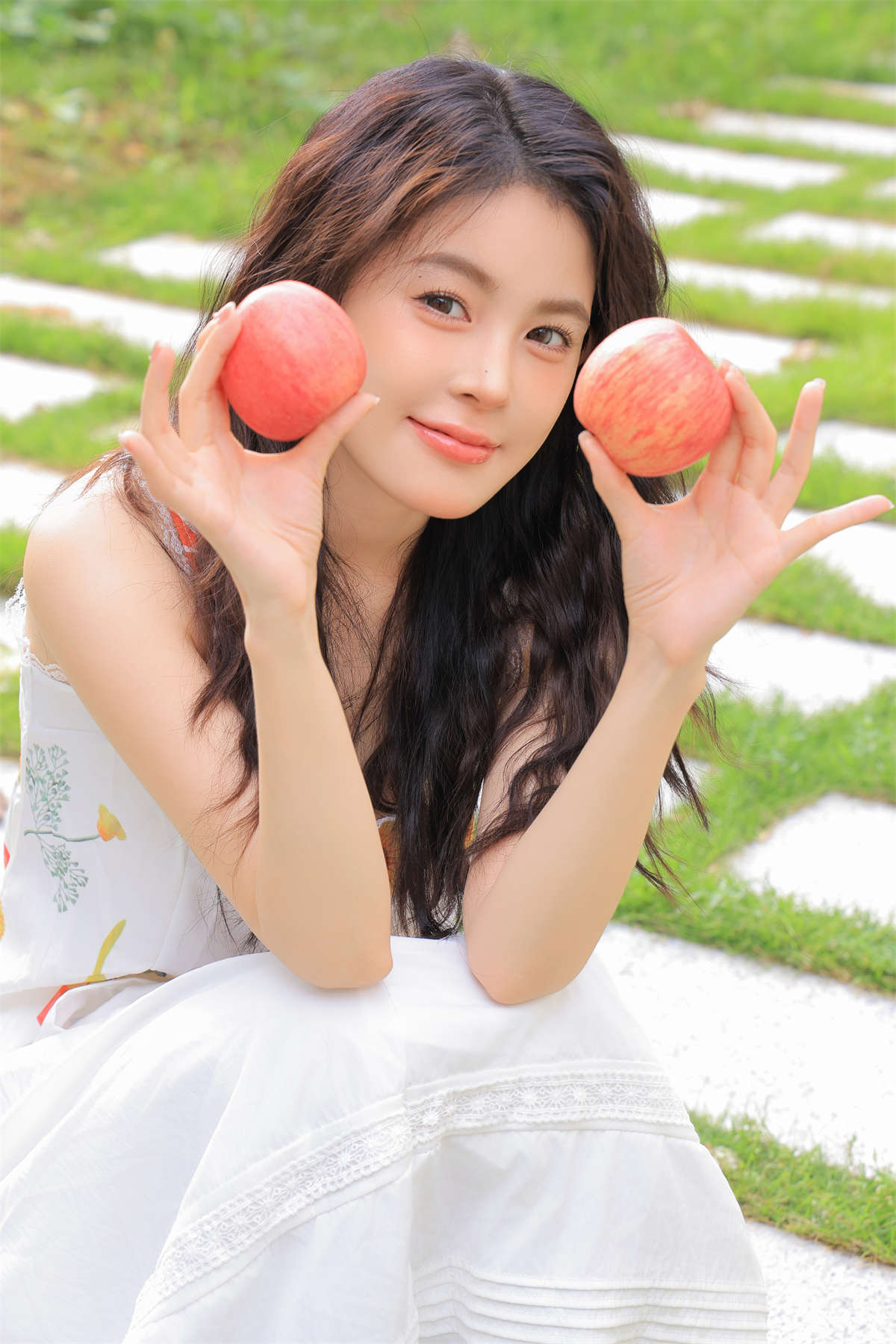 YITUYU艺图语 2024.10.16 绿荫环抱 裸心心插图1