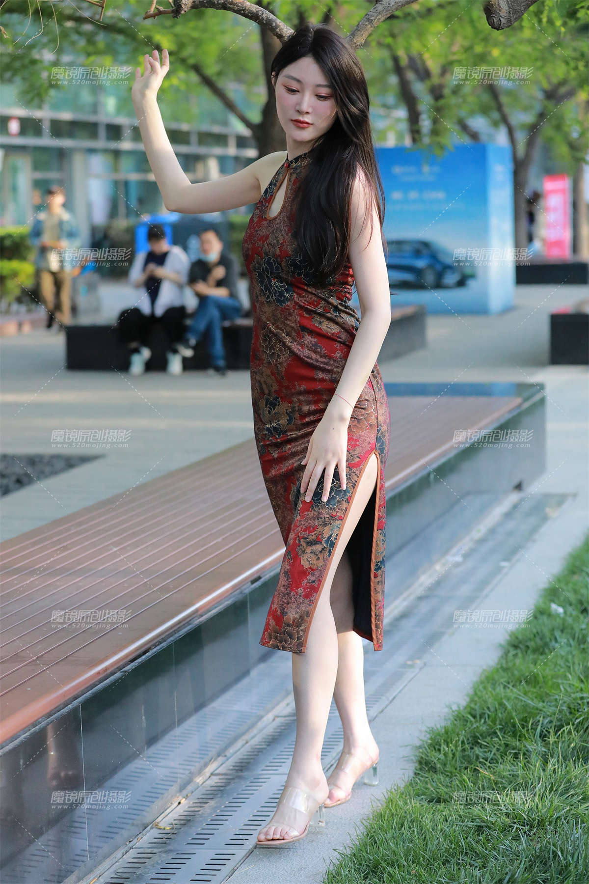 图片[2]-中式旗袍美女-日更街拍