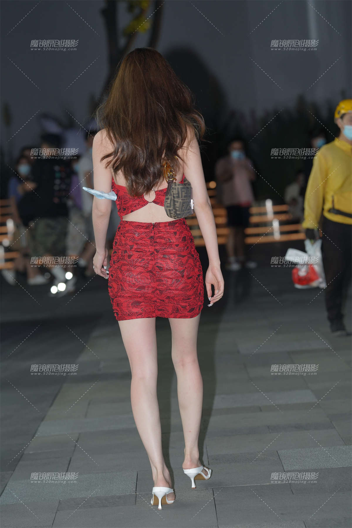 图片[2]-性感女郎 绝美身材-日更街拍