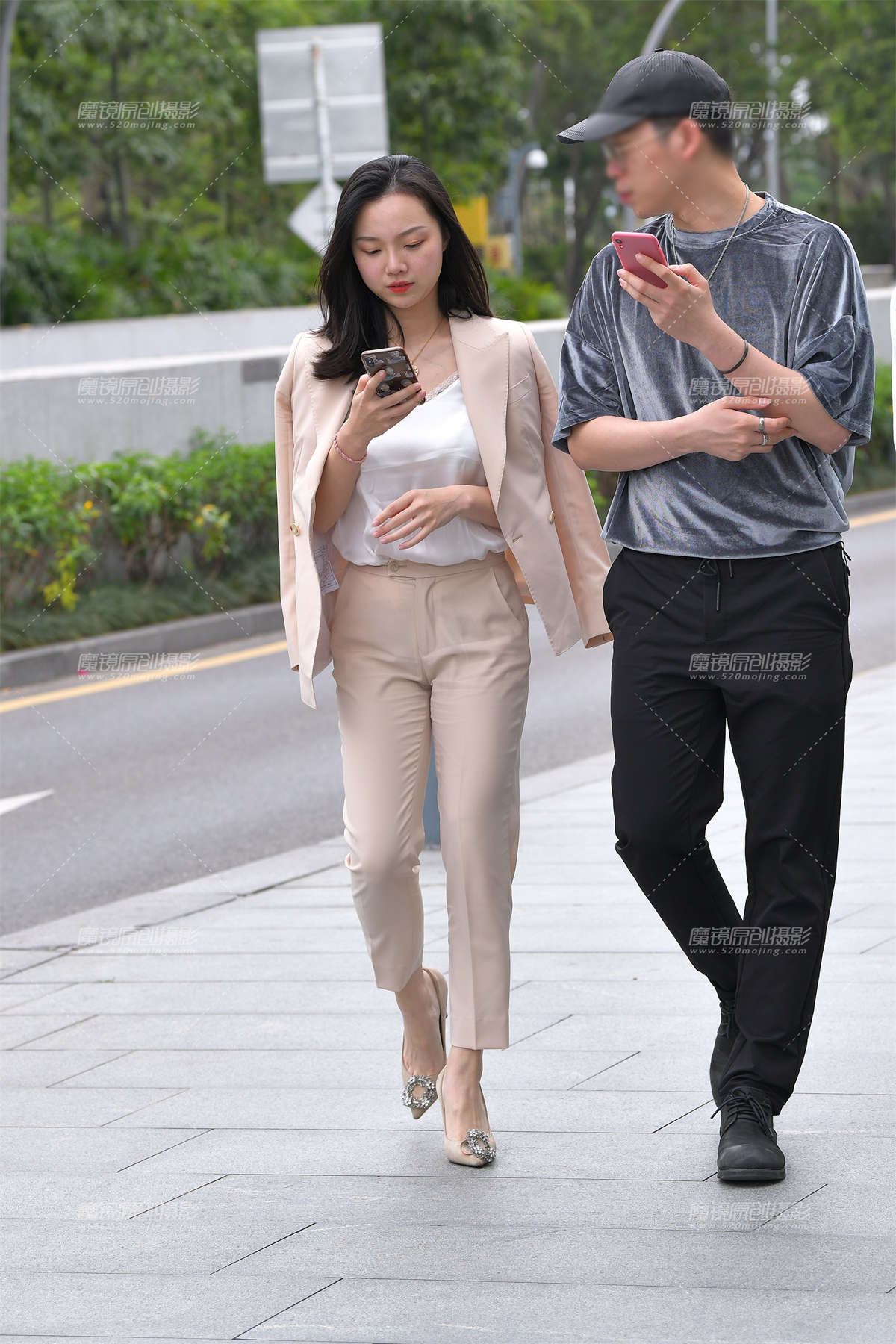 【视觉冲击赛贴】西裤美女-日更街拍