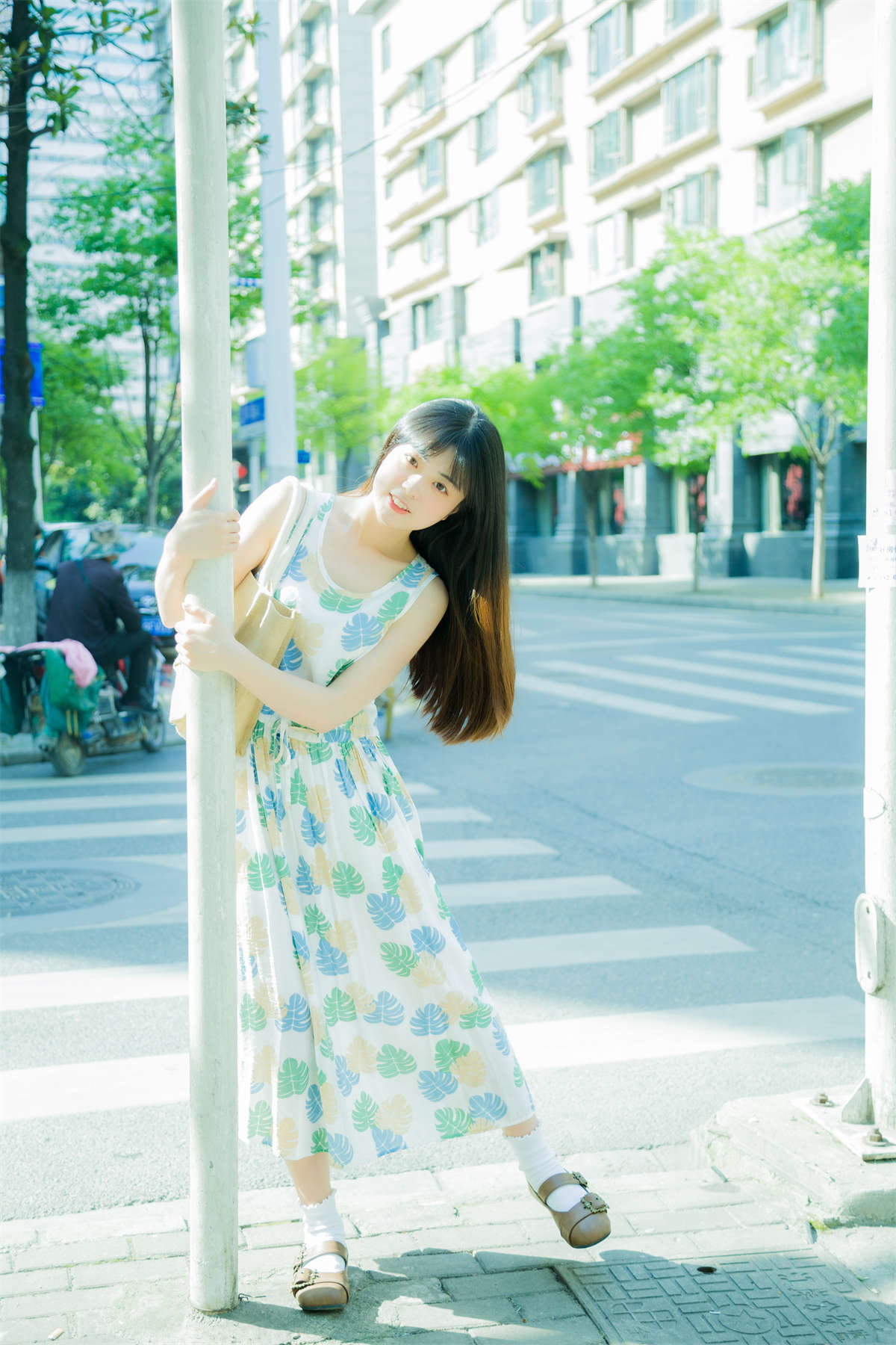 YITUYU艺图语 2022.09.22 太阳可以是蓝色的吗 可爱泡泡呀插图1