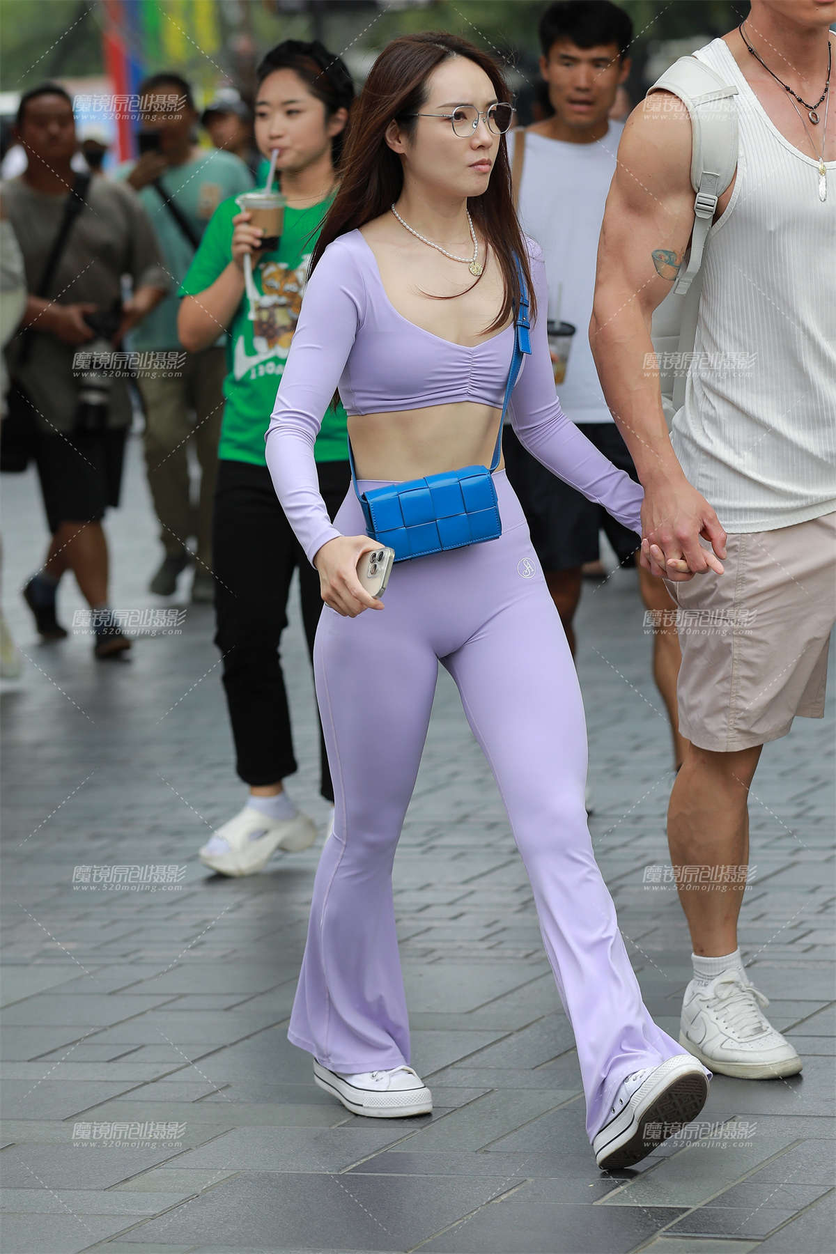 图片[2]-紫色瑜伽裤-日更街拍