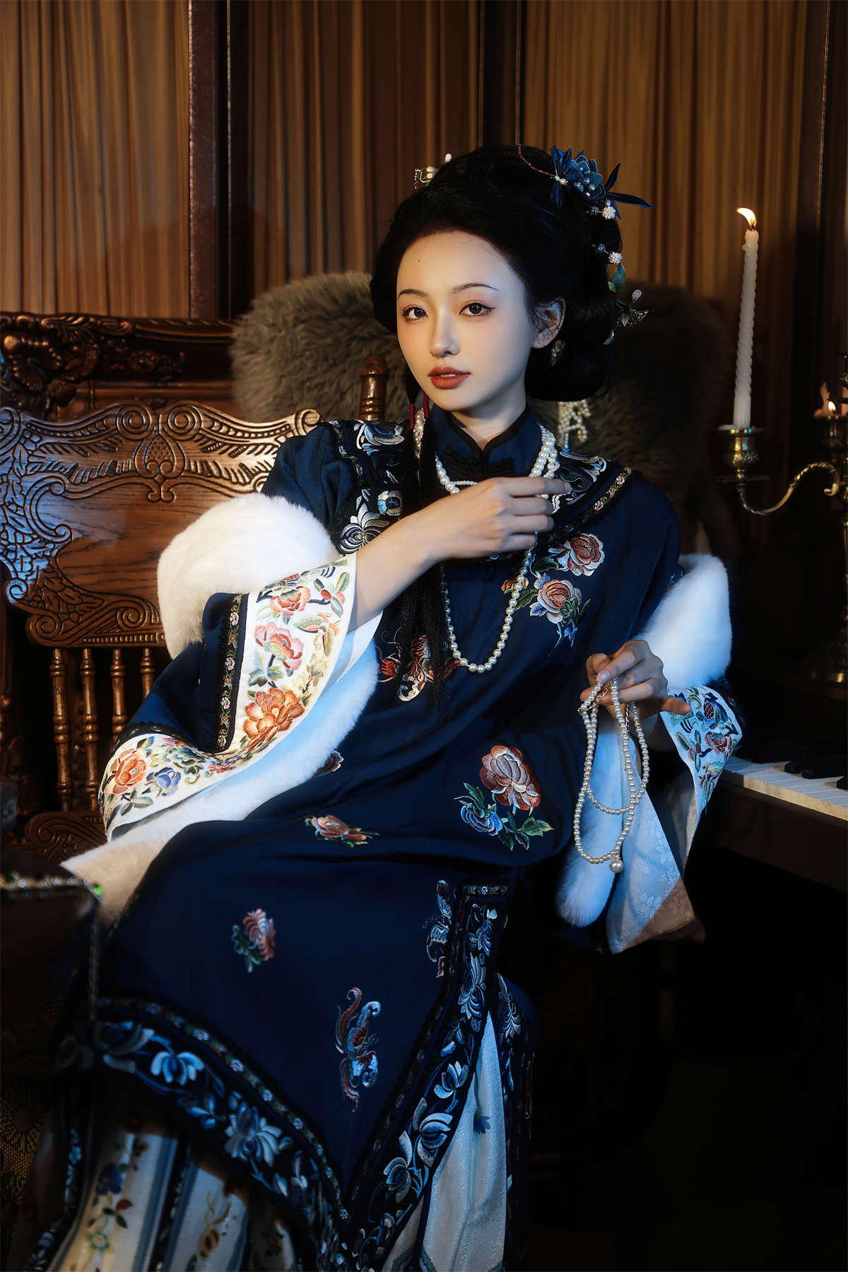 YITUYU艺图语 2024.03.24 清汉女 小羊爱干饭-日更街拍