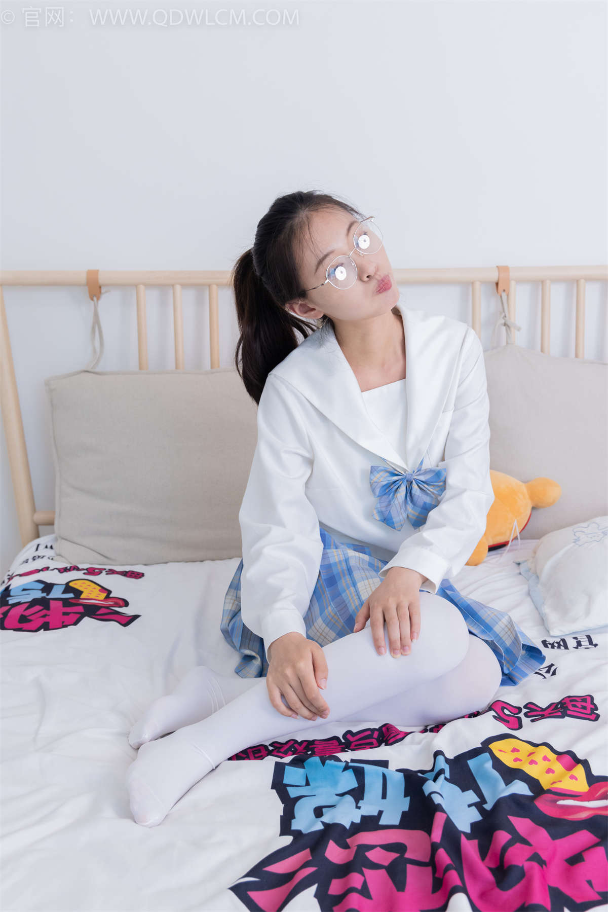 物恋传媒 NO.2096 小优-日出的影子-日更街拍