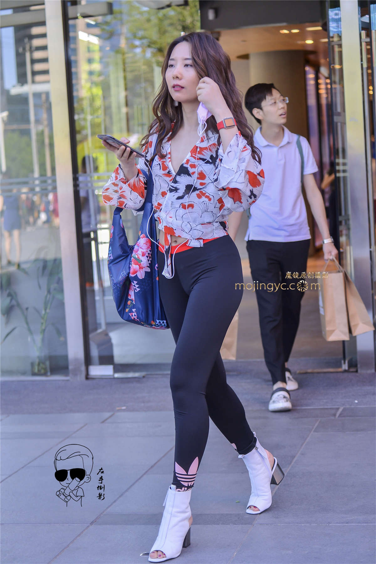 这才是极品美女{2017-5-13-19P}-日更街拍