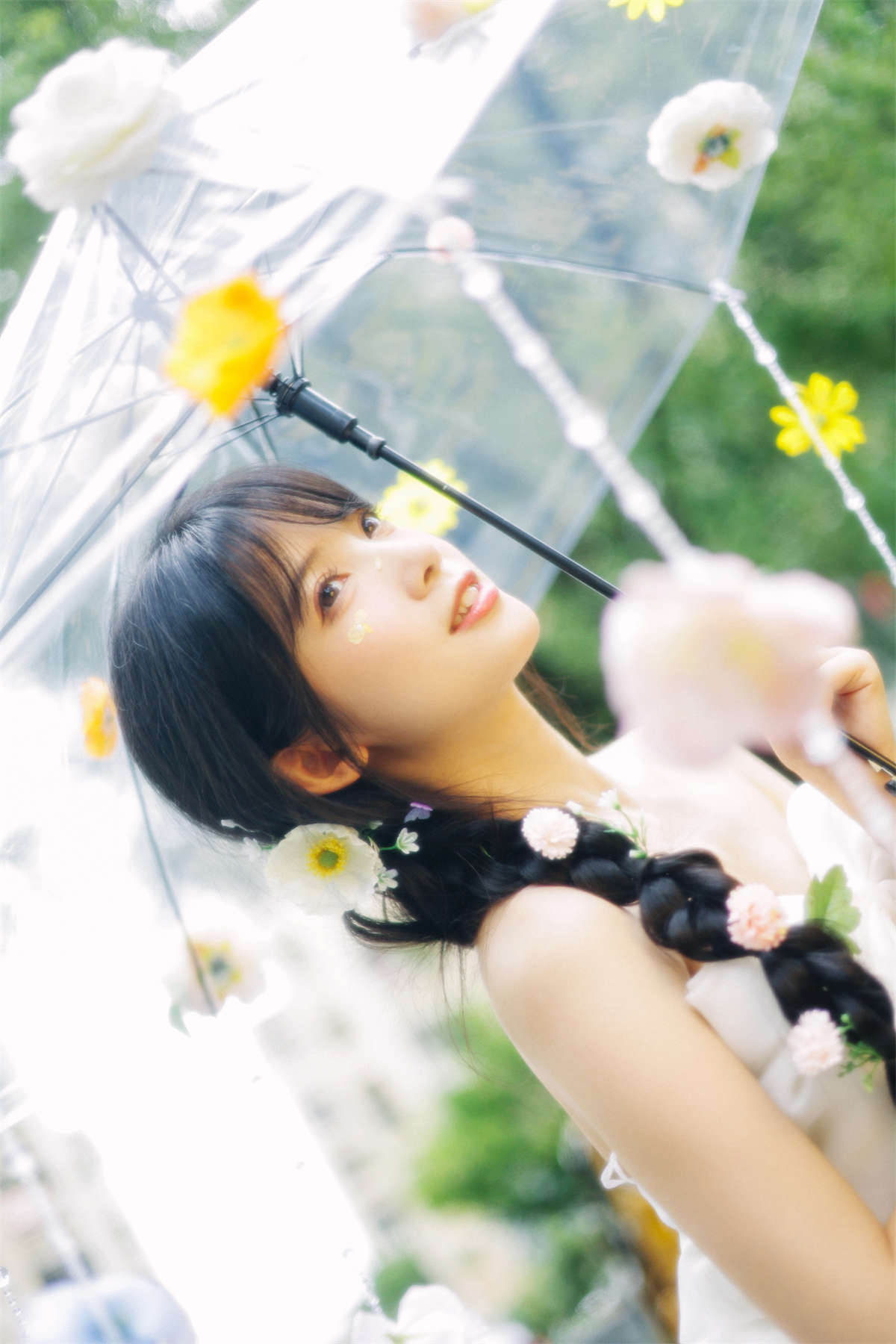 YITUYU艺图语 2024.10.17 花雨 一只阿梦崽插图1