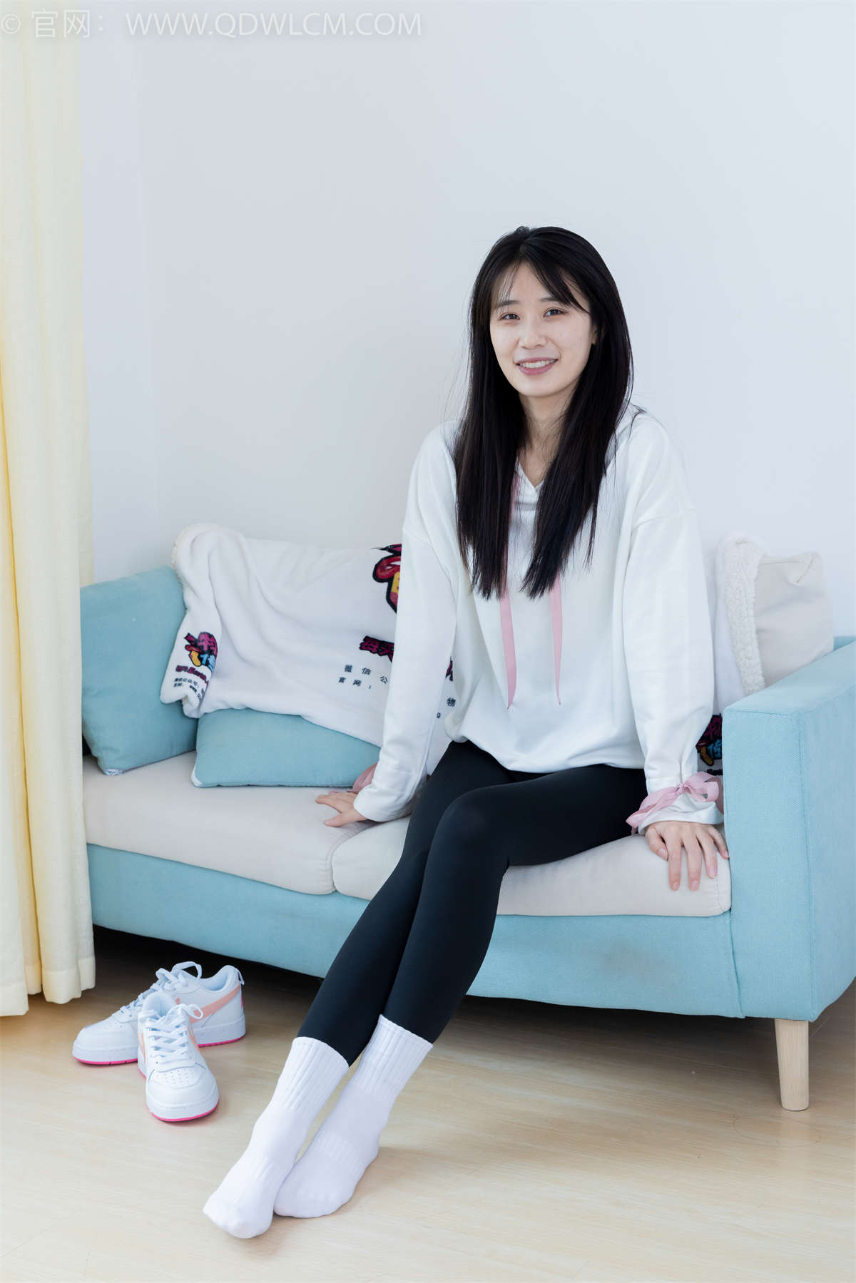 物恋传媒 NO.2097 菜菜-如果你说-日更街拍