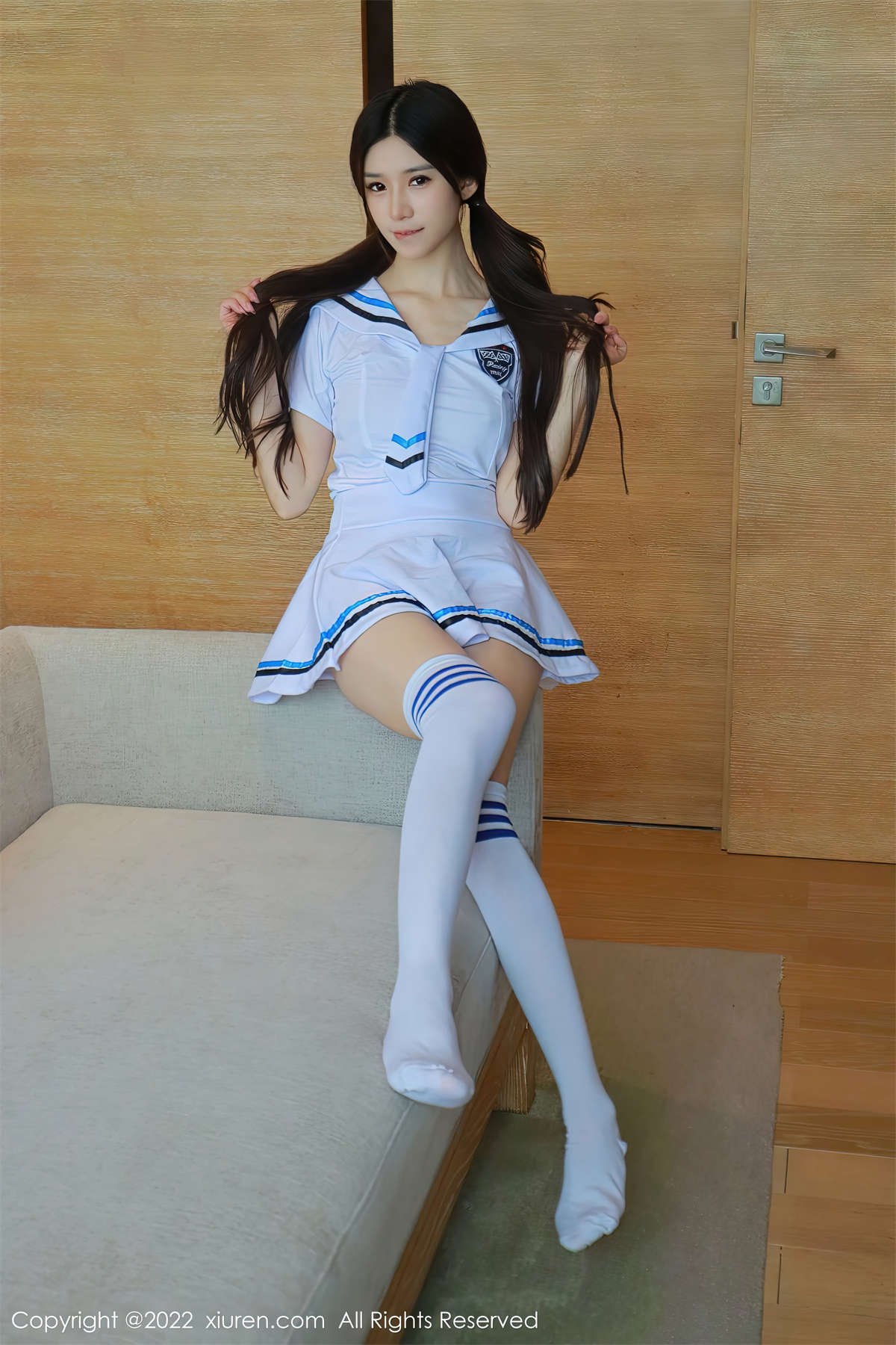 Xiuren秀人网 2022.11.29 No.5924 hebe韩心雨-日更街拍