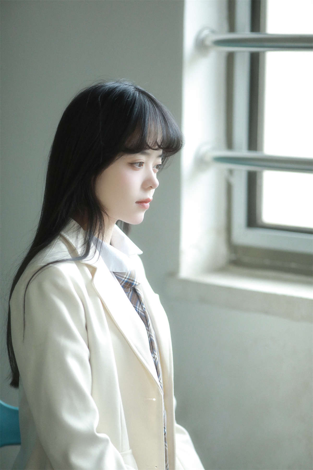 YITUYU艺图语 2025.01.04 楼梯间 姜见过插图1