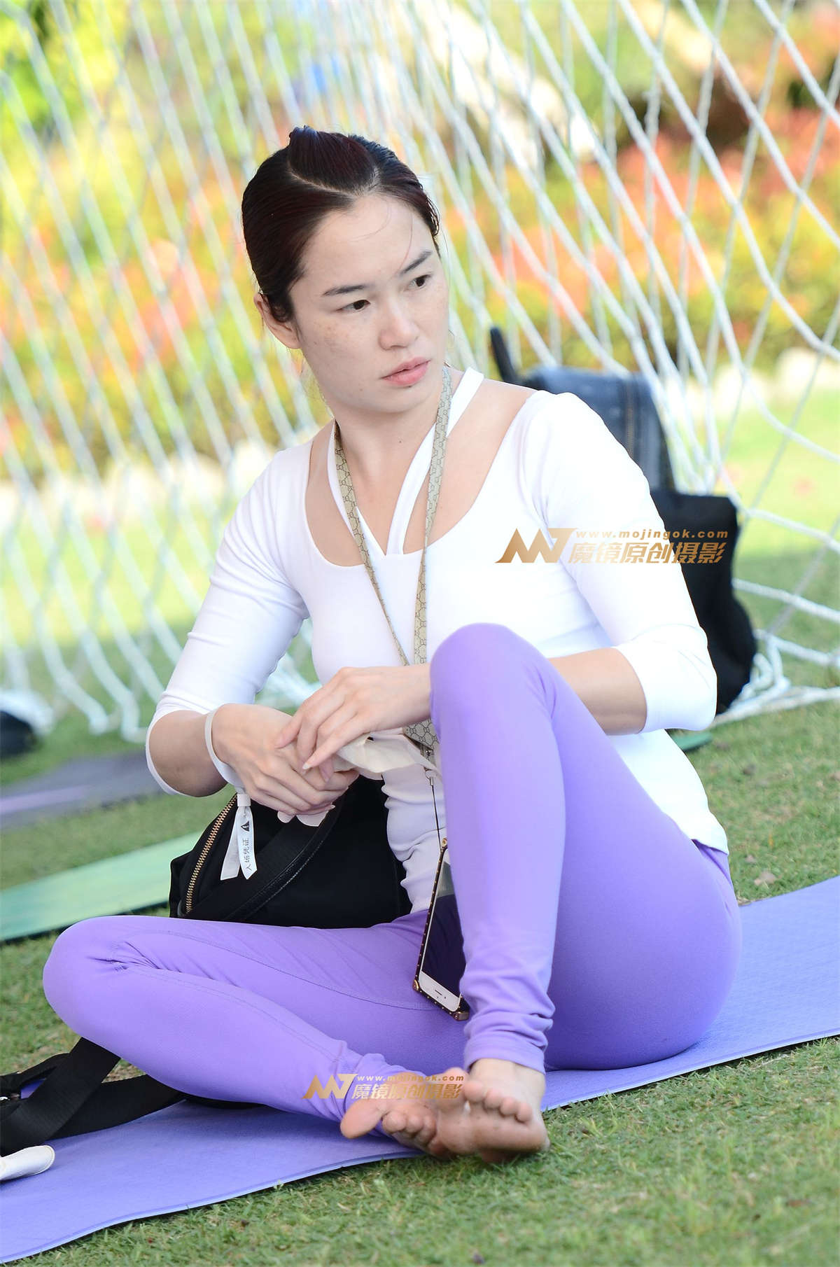 【神摄手赛帖】紫色健身裤-日更街拍