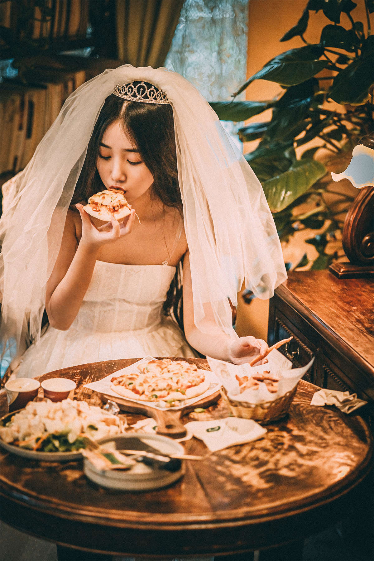 YITUYU艺图语 2024.03.25 鬼马少女 异域荷包蛋插图1