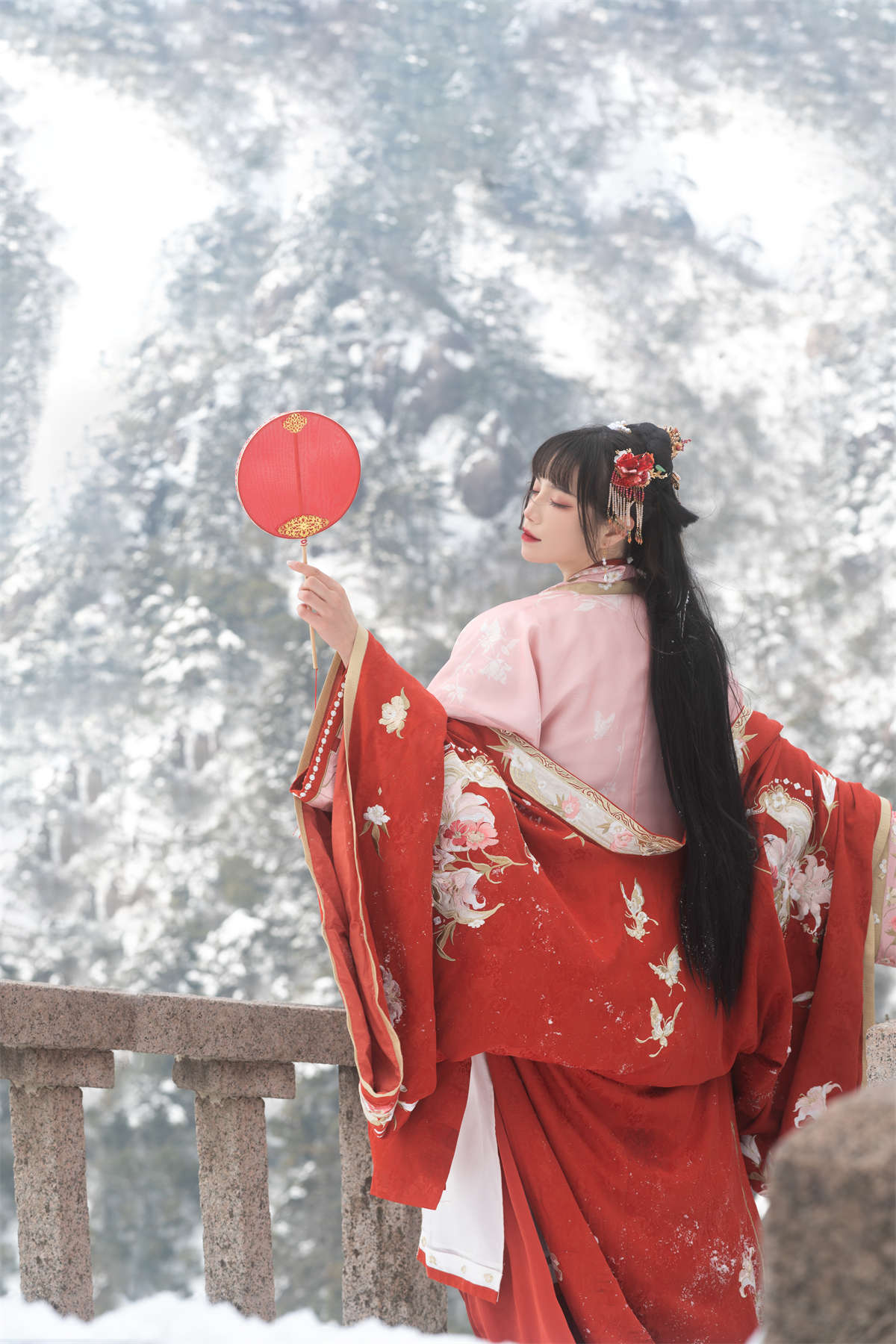 图片[2]-YITUYU艺图语 2022.06.07 踏雪 贰加六-日更街拍