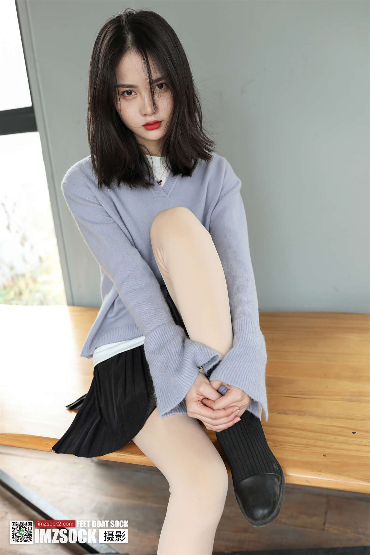 MZSOCK-2022 No.028 雨沫-日更街拍