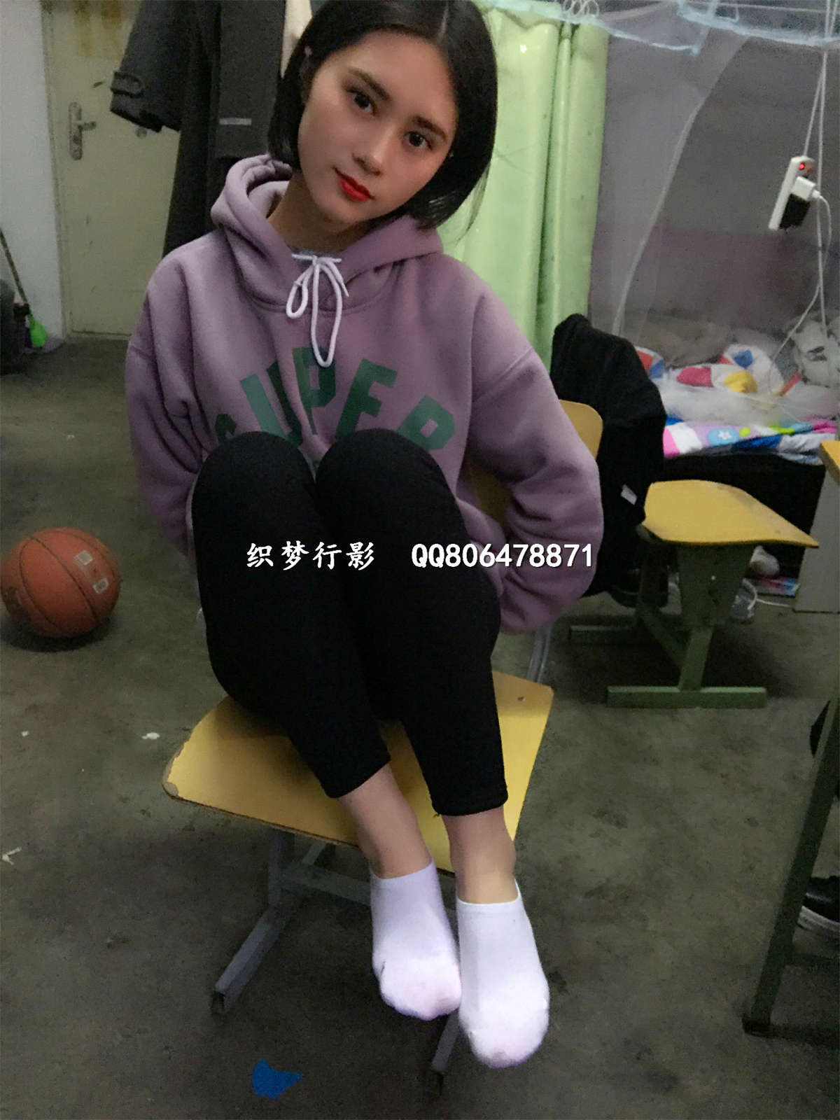 图片[2]-织梦行影摄影作品 第008期 又见宿舍白船袜-日更街拍