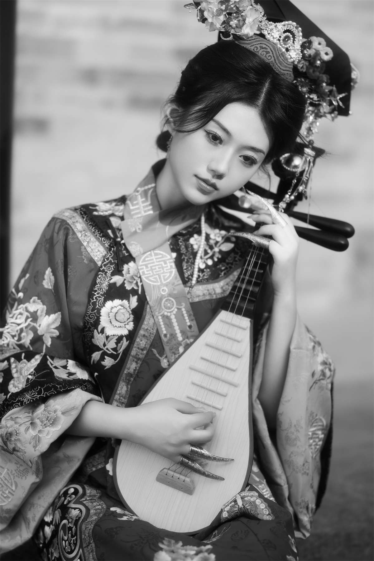 YITUYU艺图语 2023.07.31 黑白古装 裴同学插图1