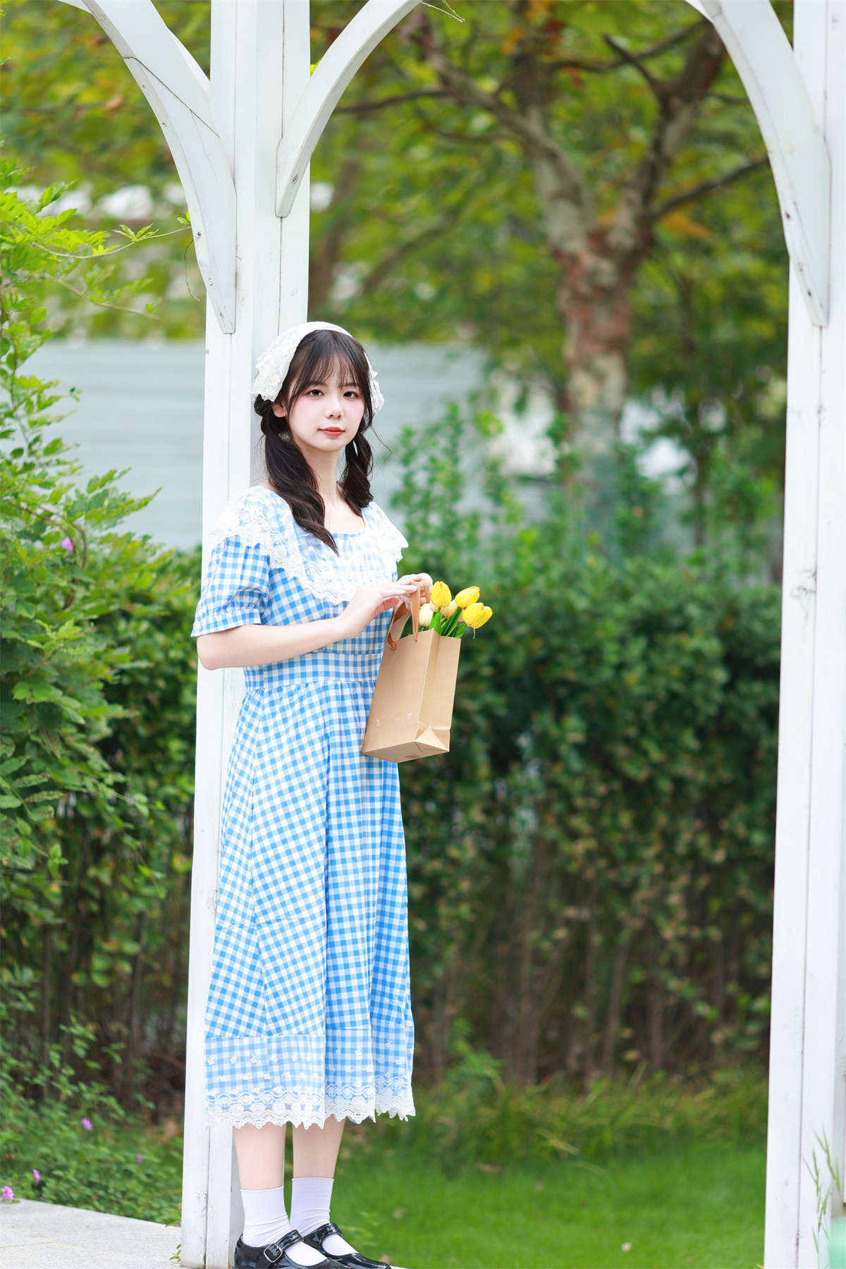 YITUYU艺图语 2023.11.04 蓝裙子少女 暮烟色CC-日更街拍