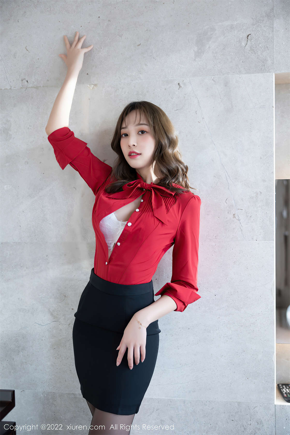 Xiuren秀人网 2022.04.14 NO.4867 郑颖姗Bev-日更街拍