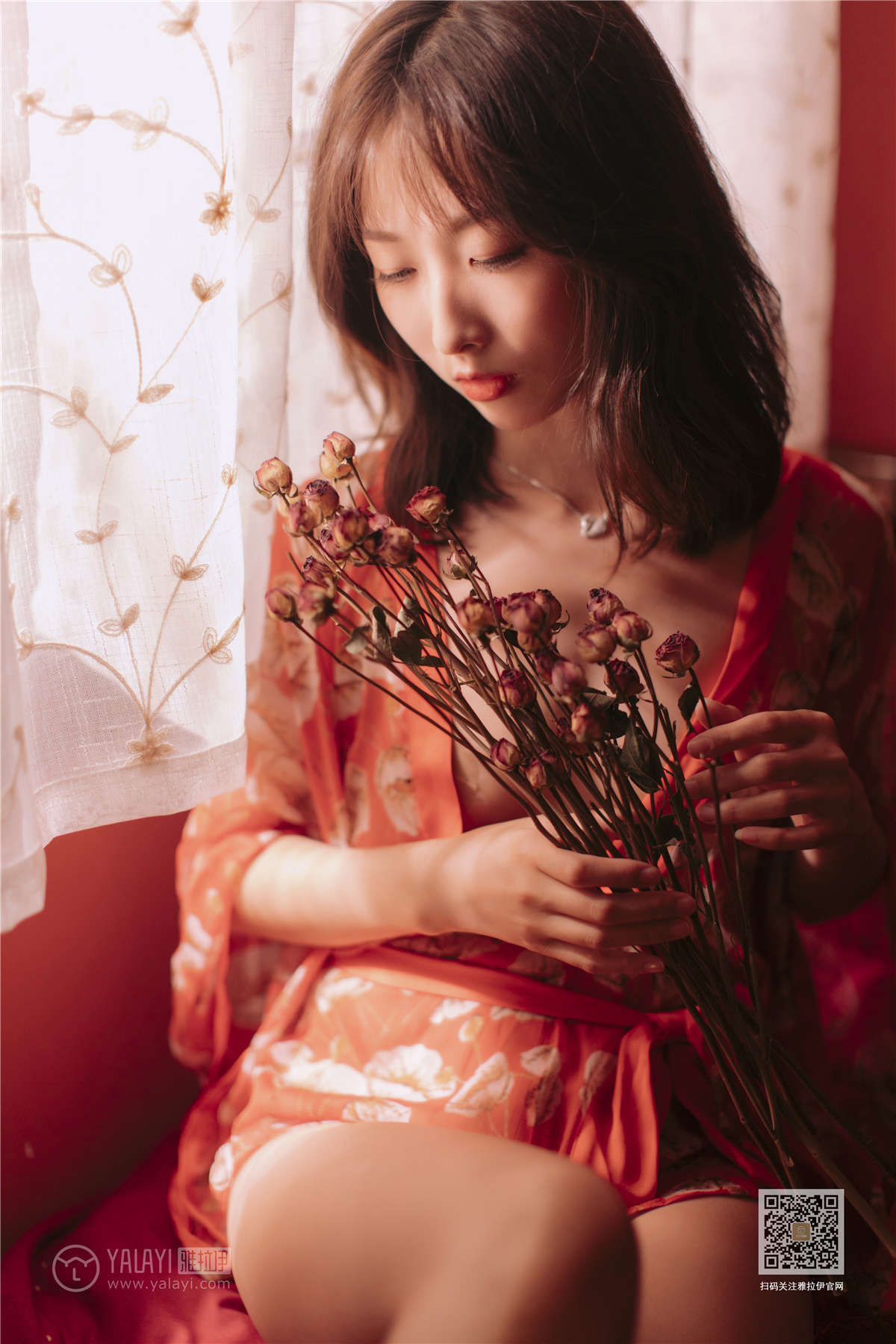 图片[2]-YALAYI雅拉伊 NO.460 红妆 佳佳-日更街拍