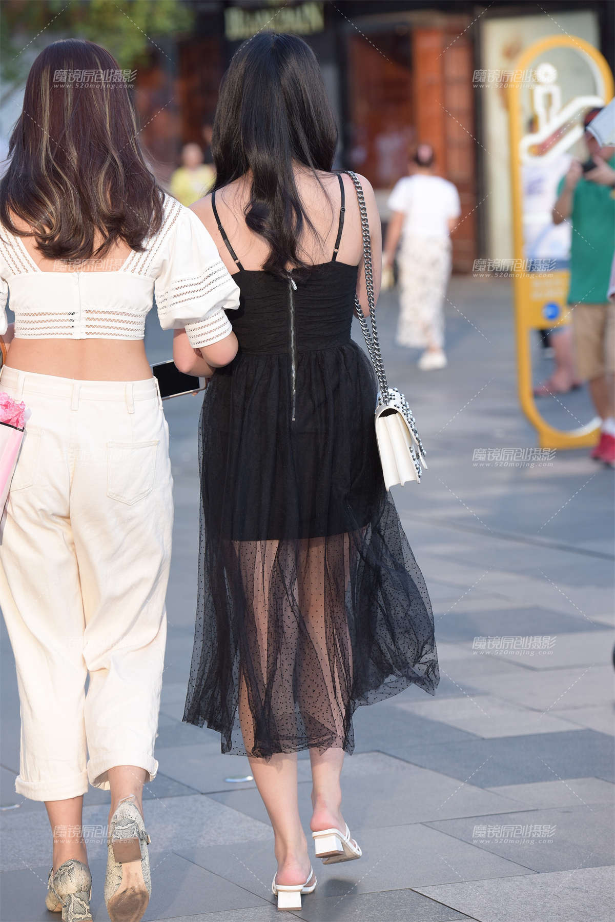 图片[2]-闺蜜-日更街拍
