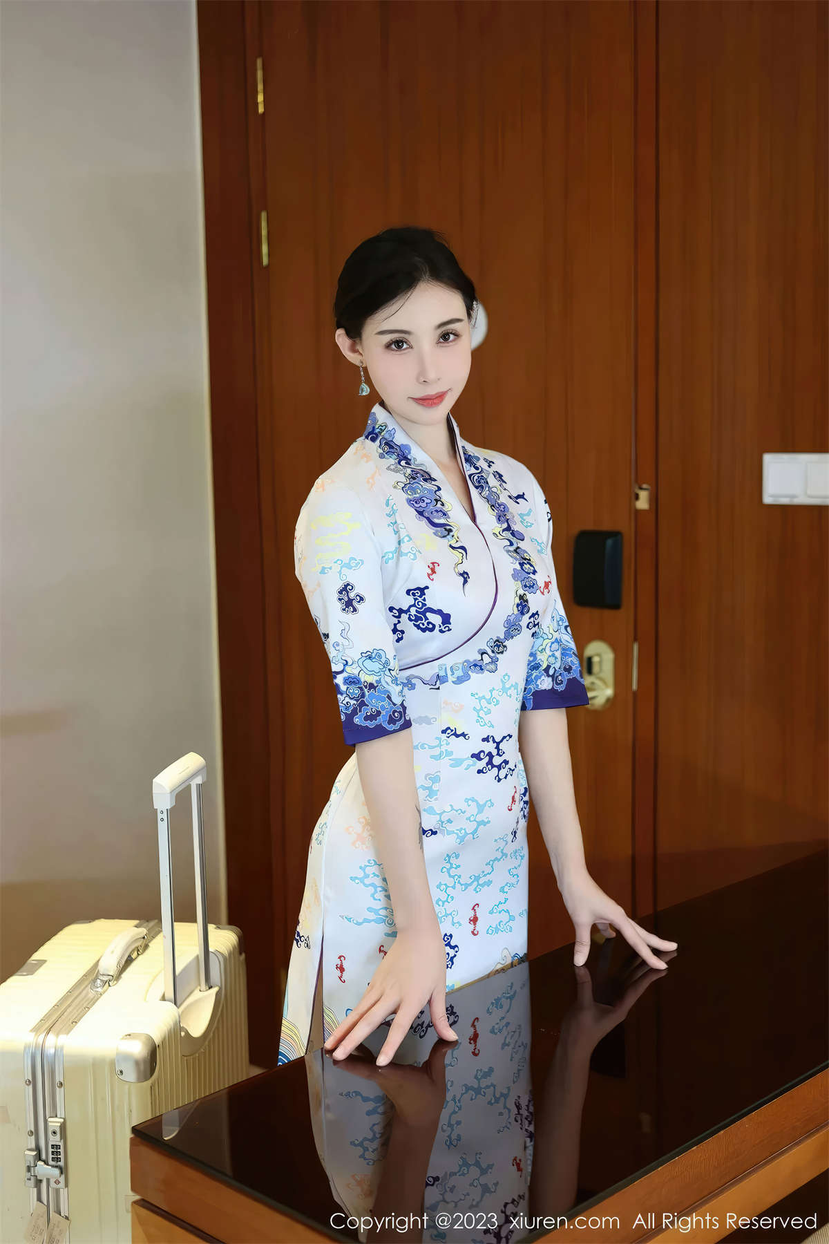 图片[2]-Xiuren秀人网 2023.10.09 No.7479 曼柔-日更街拍