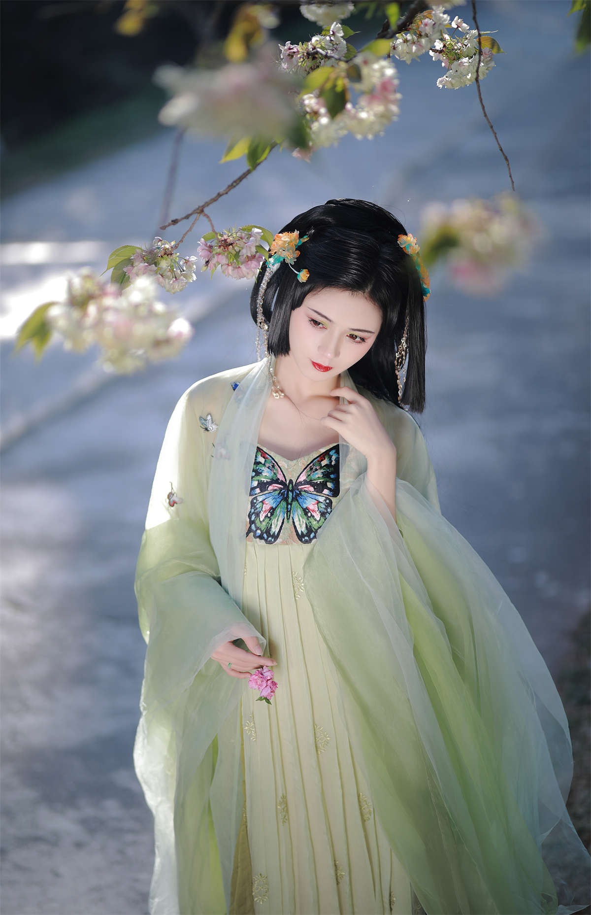 YITUYU艺图语 2023.05.16 月是人间散客 吾岁-日更街拍