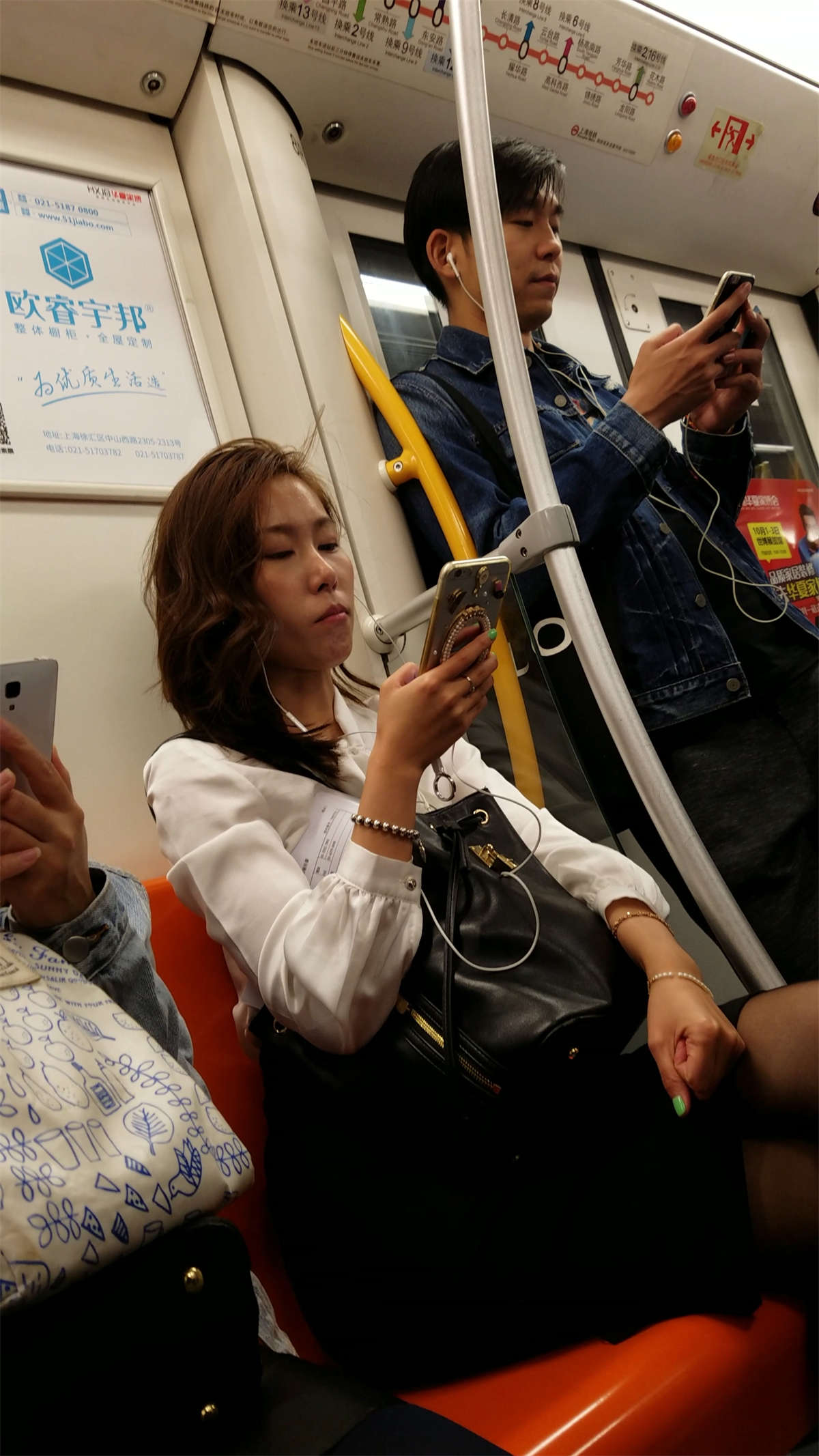 图片[2]-OL风 黑丝黑色尖头高跟-日更街拍