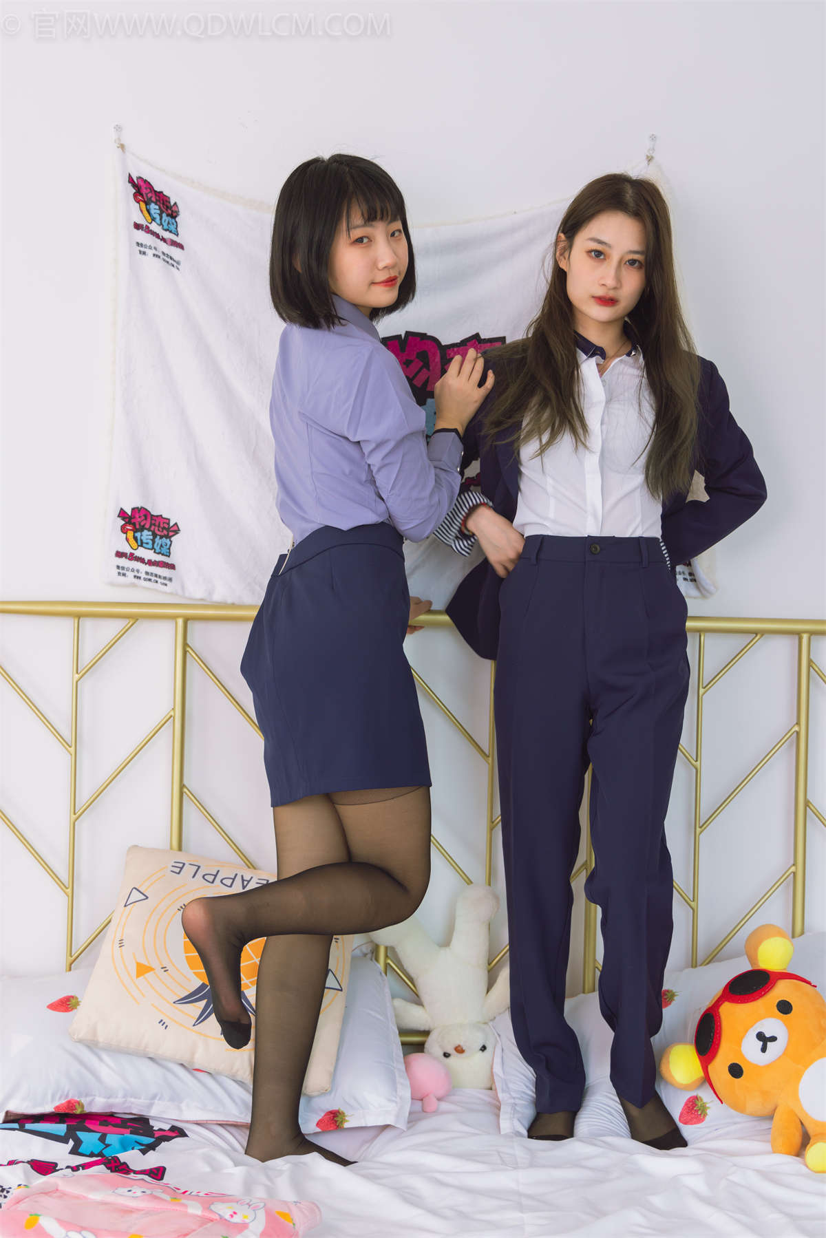 图片[2]-物恋传媒 NO.1498 暗月&卿卿-办公室闺蜜-日更街拍