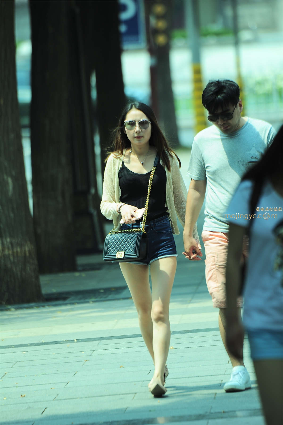 图片[2]-2016-06-29粉嫩美腿翘臀短裤美眉21张（六月完结篇）-日更街拍