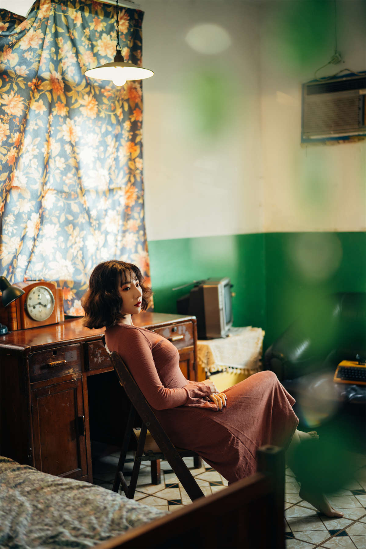 YITUYU艺图语 2023.05.17 港式复古风，大嫂的气场 鲨鲨插图1