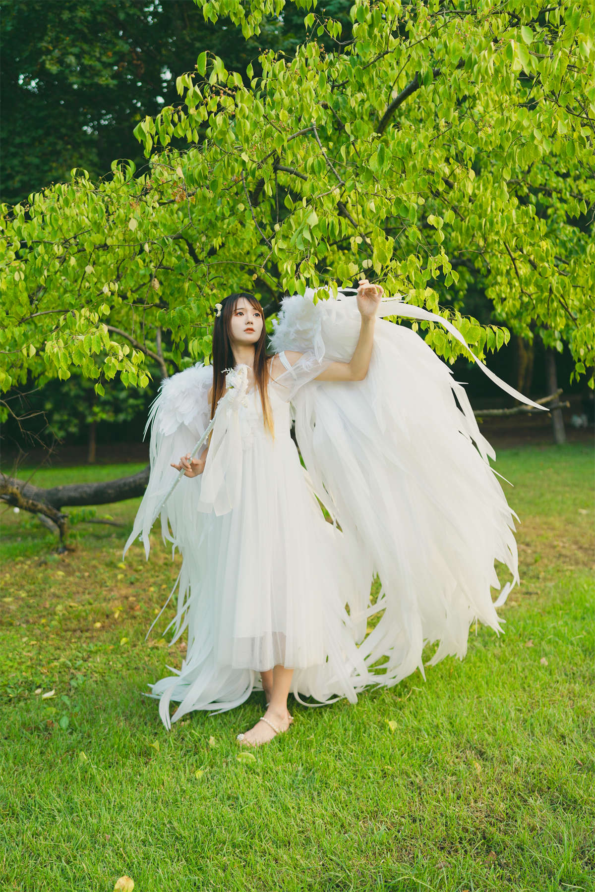 YITUYU艺图语 2023.05.17 林中天使 兔子Zzz不吃胡萝卜-日更街拍