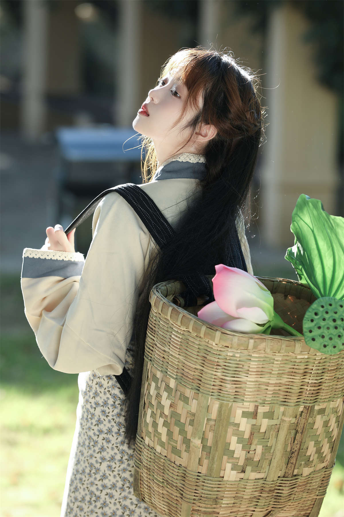 YITUYU艺图语 2022.09.26 采荷 小薇人儿插图1