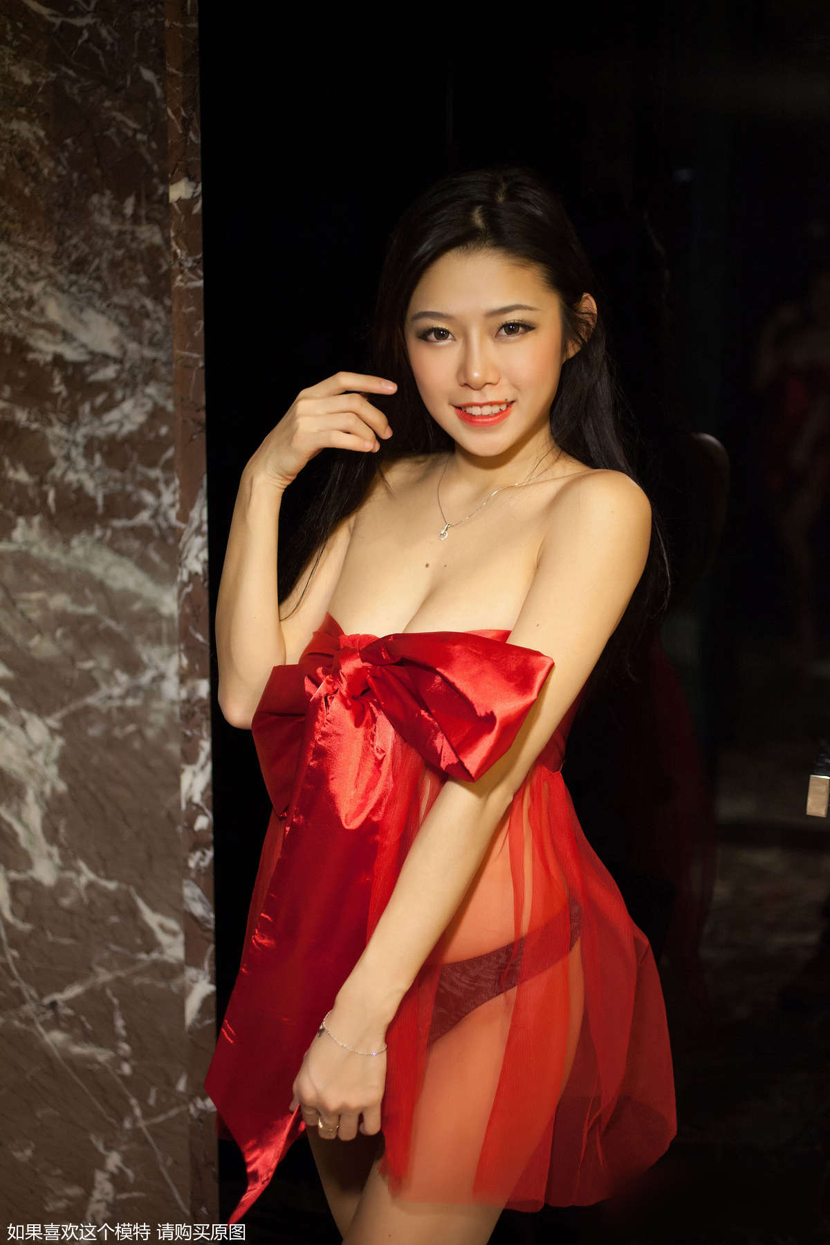 TGOD推女神 2014.08.14 Luvian本能-日更街拍