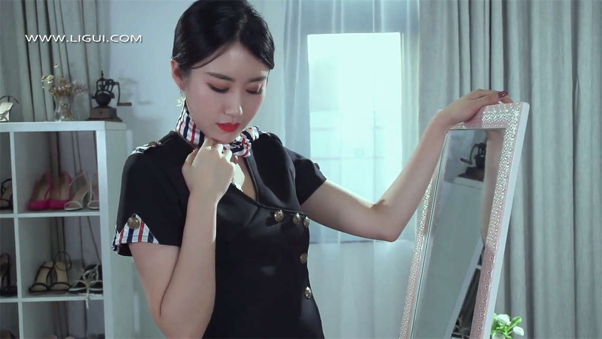 Ligui丽柜视频 2020.11.03 莲秘空姐 子晴-日更街拍