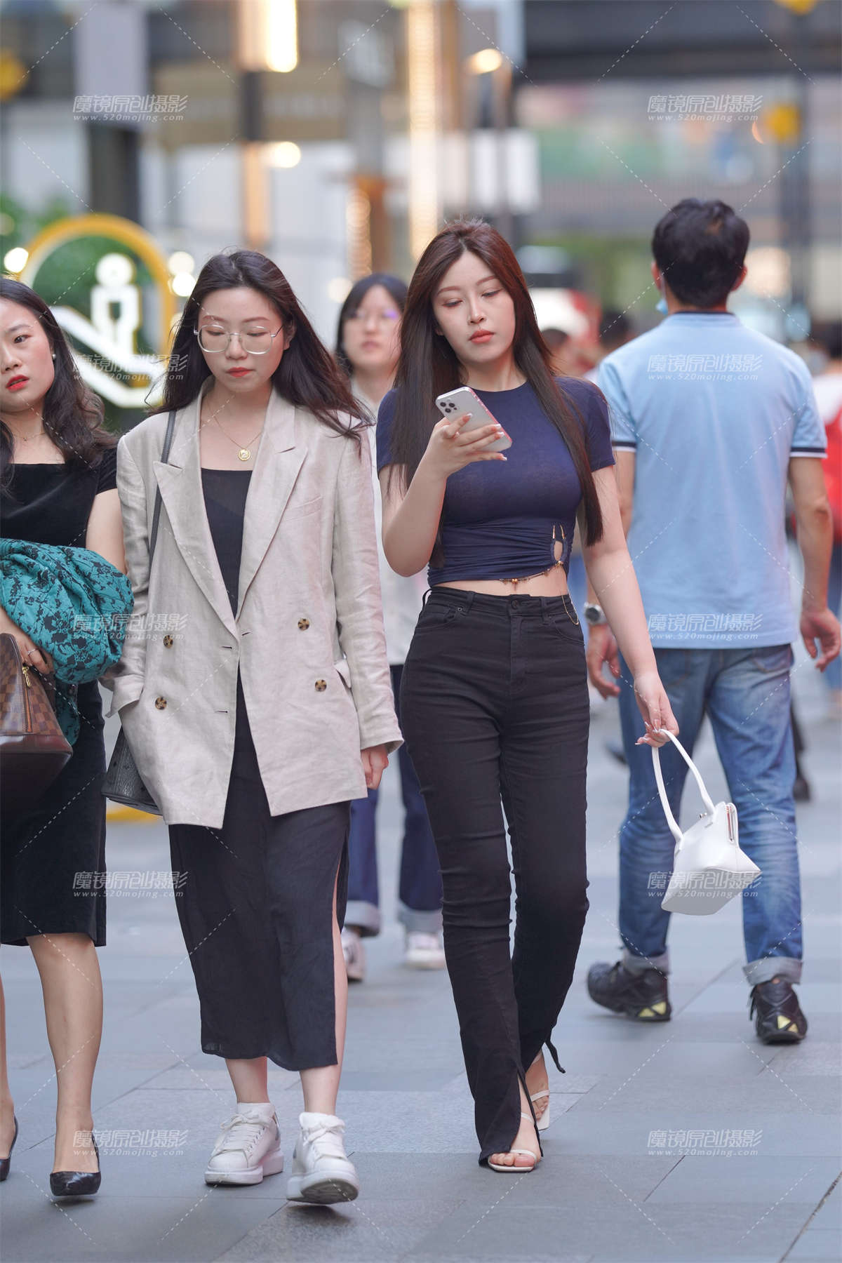 漂亮气质-日更街拍