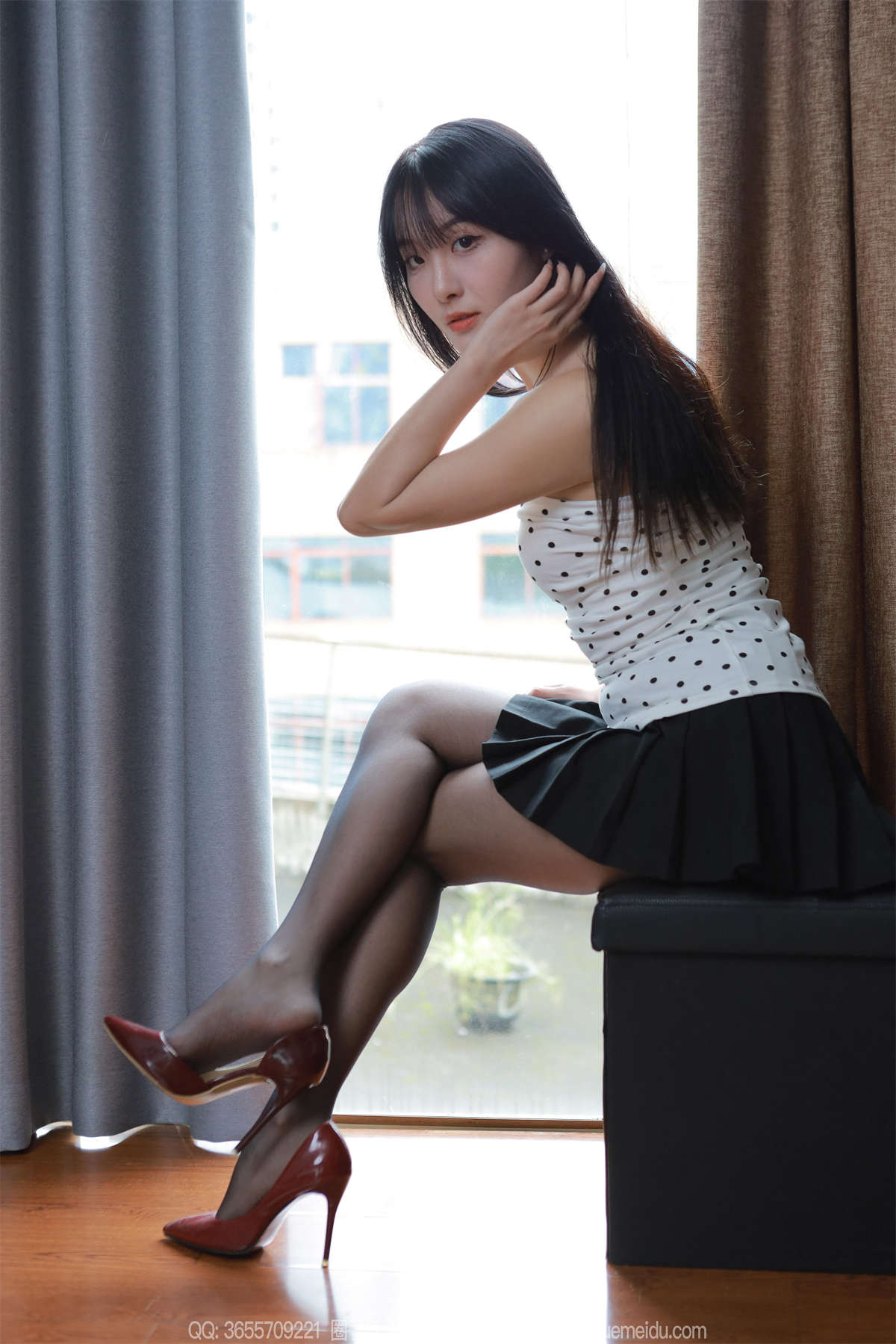 图片[2]-IESS异思趣向 2024.07.16 丝享家1795：婉萍 波点短裙-日更街拍