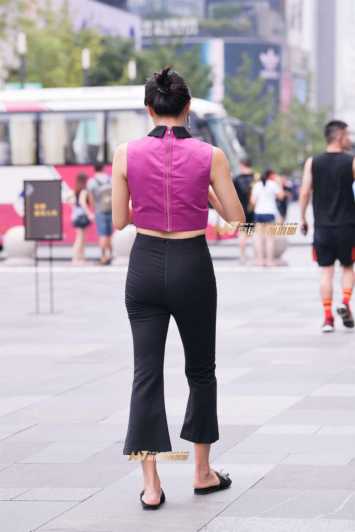 【街拍之魂赛帖】少妇之成熟的丰韵插图1