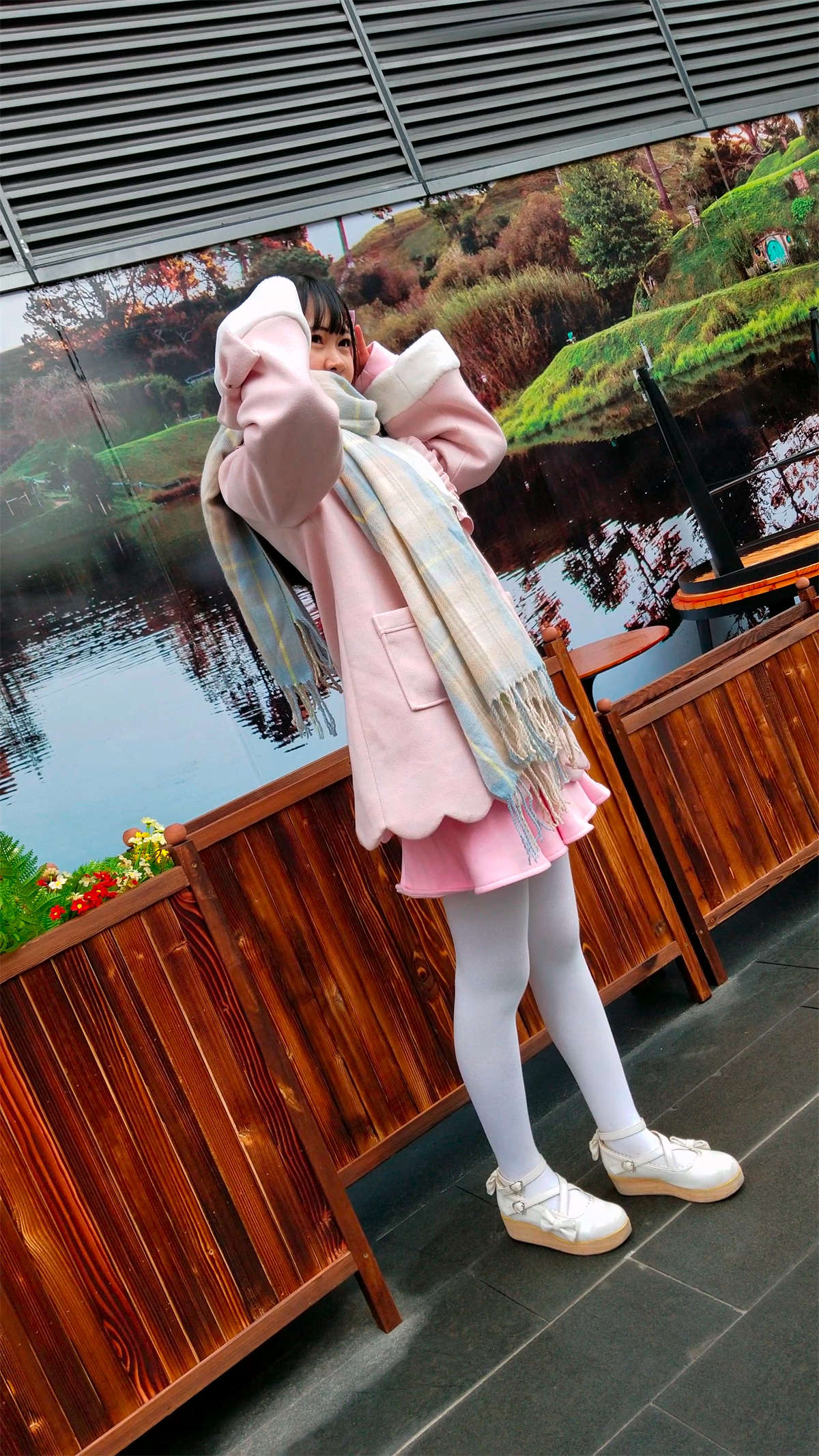 图片[2]-很卡哇伊的小妹妹-日更街拍