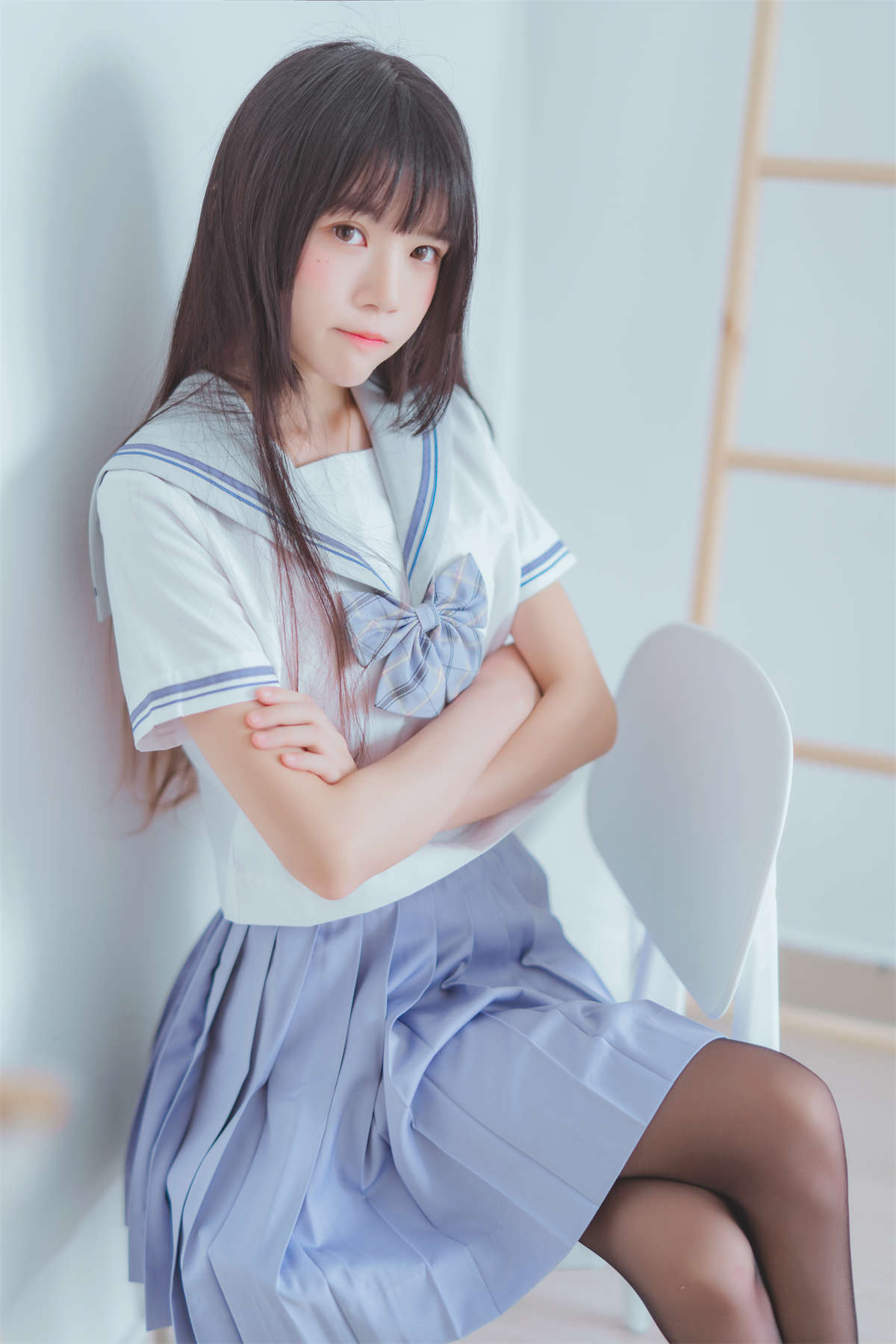 桜桃喵 – 校服黑丝-日更街拍