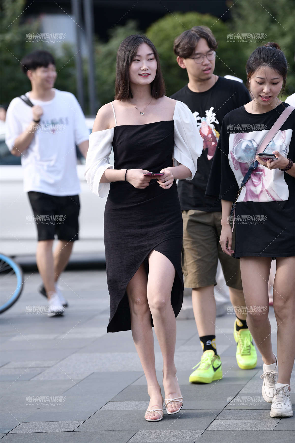 开叉长裙-日更街拍