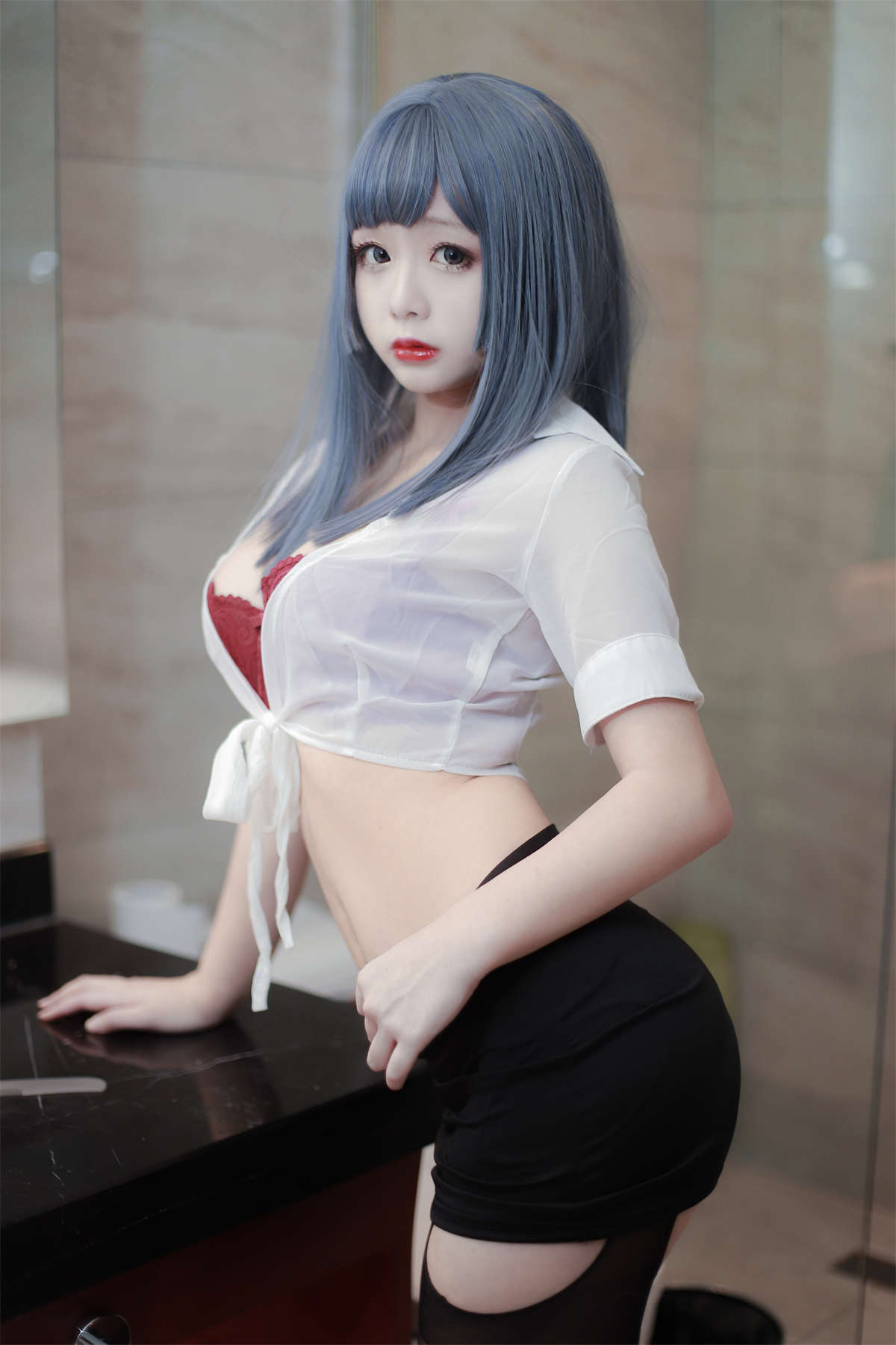 椎名莜 No.21 浴室ol-日更街拍