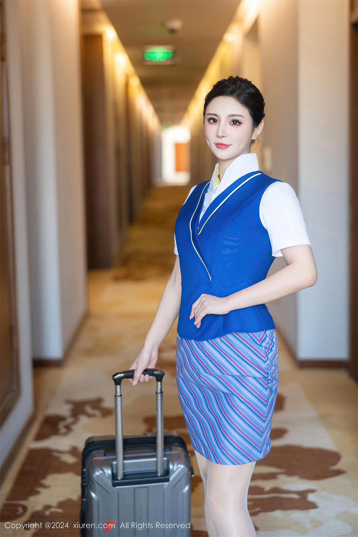 图片[2]-Xiuren秀人网 2024.12.17 NO.9612 小蛮妖Yummy-日更街拍