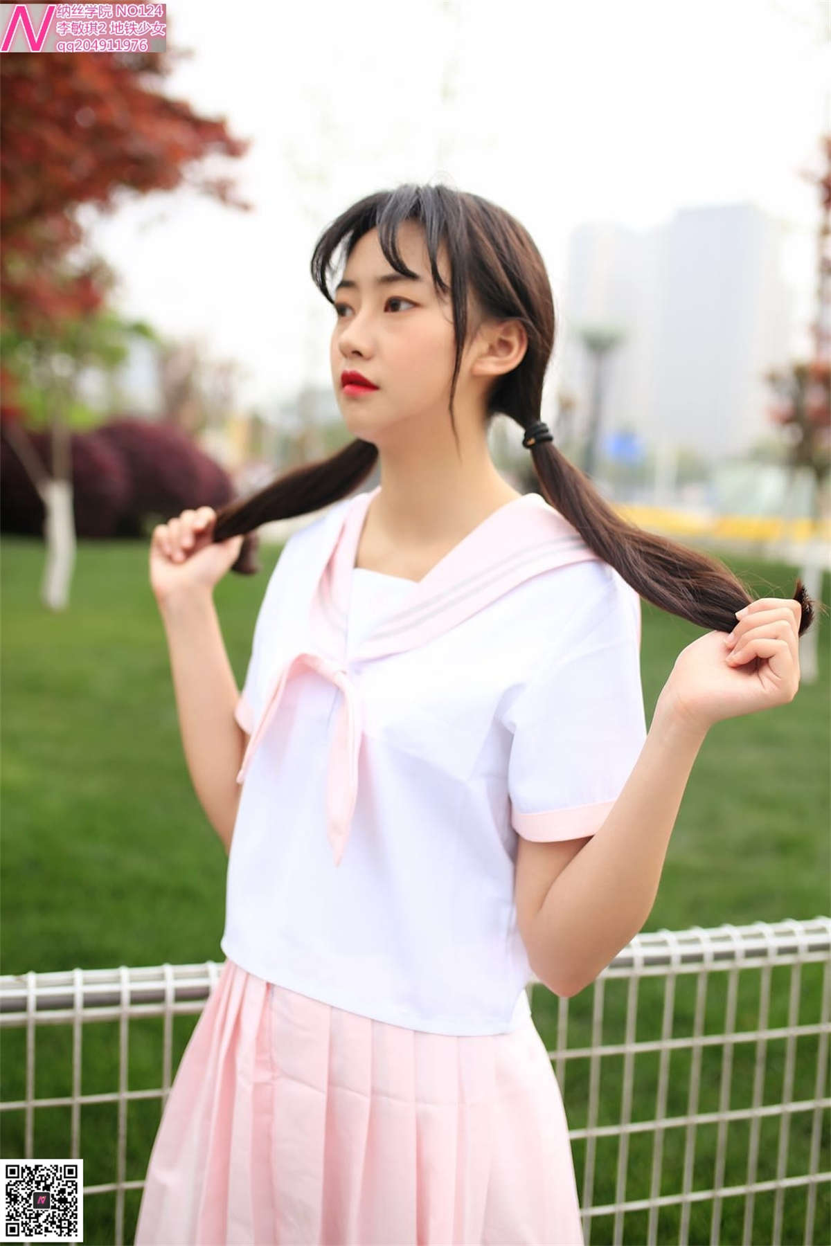 纳丝摄影No.124 张诗敏地铁少女-日更街拍